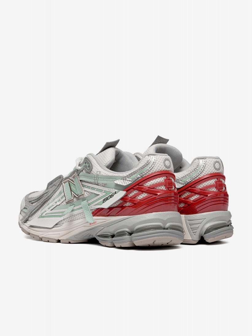 Sapatilhas New Balance U1906A V1 Brancas, Verdes e Vermelhas