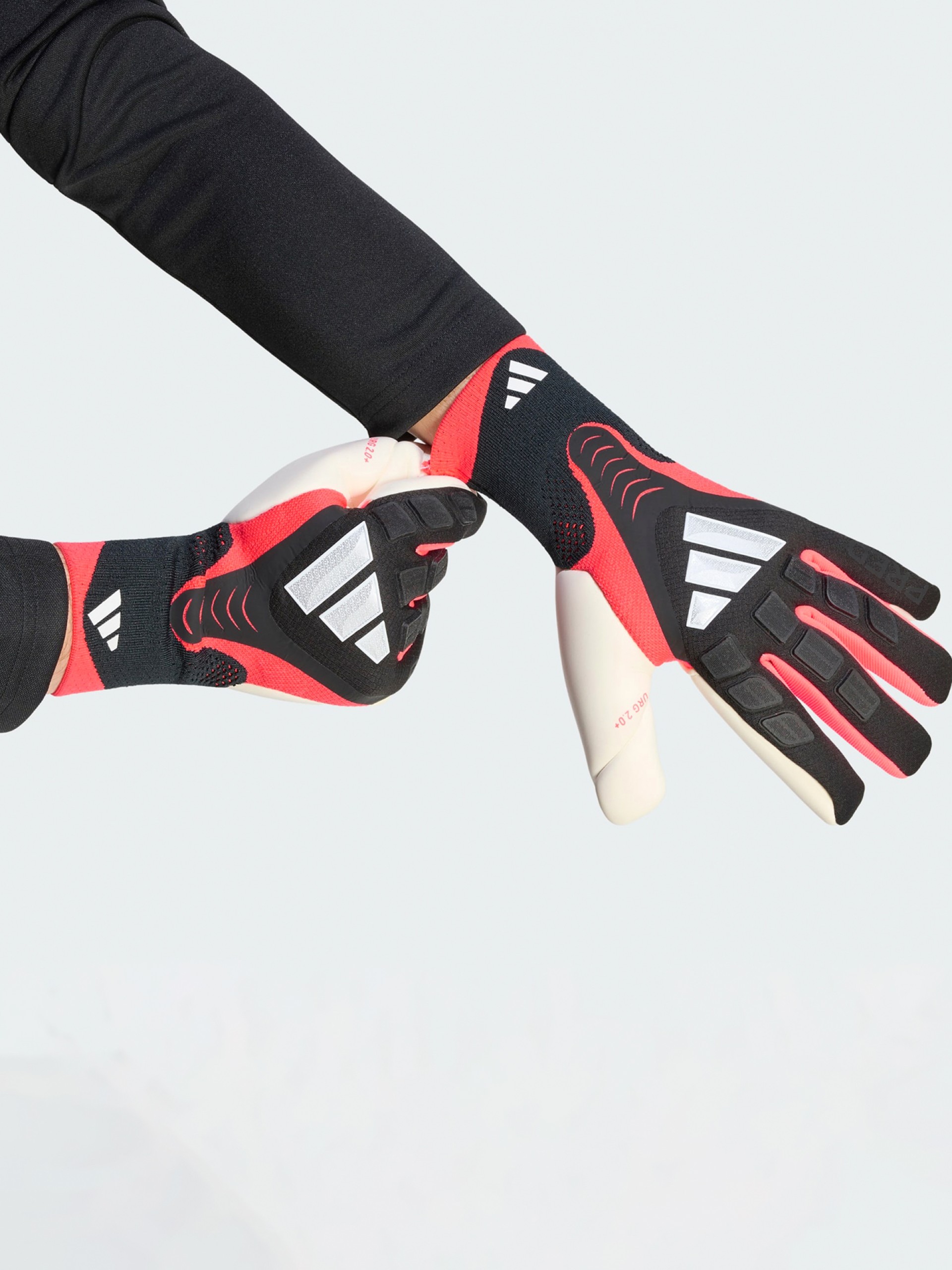 Luvas de Guarda-Redes Adidas Predator Pro Pretas e Rosa