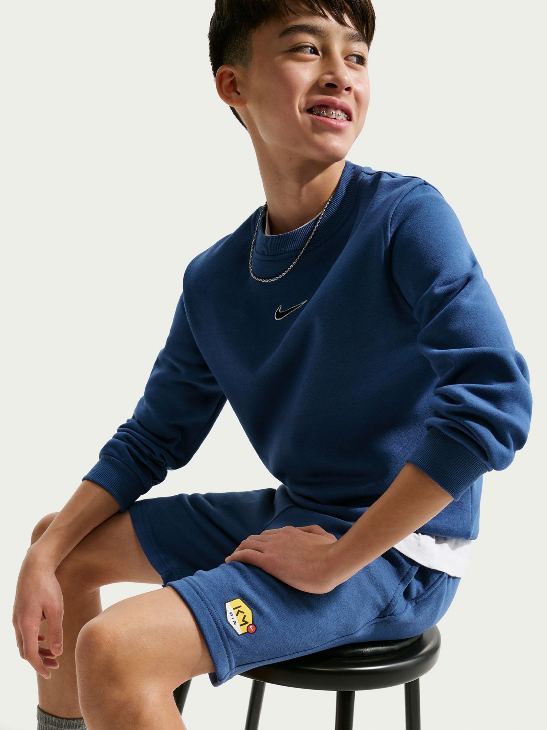 Nike Kylian Mbappé Club Fleece Junior Blue Football Shorts