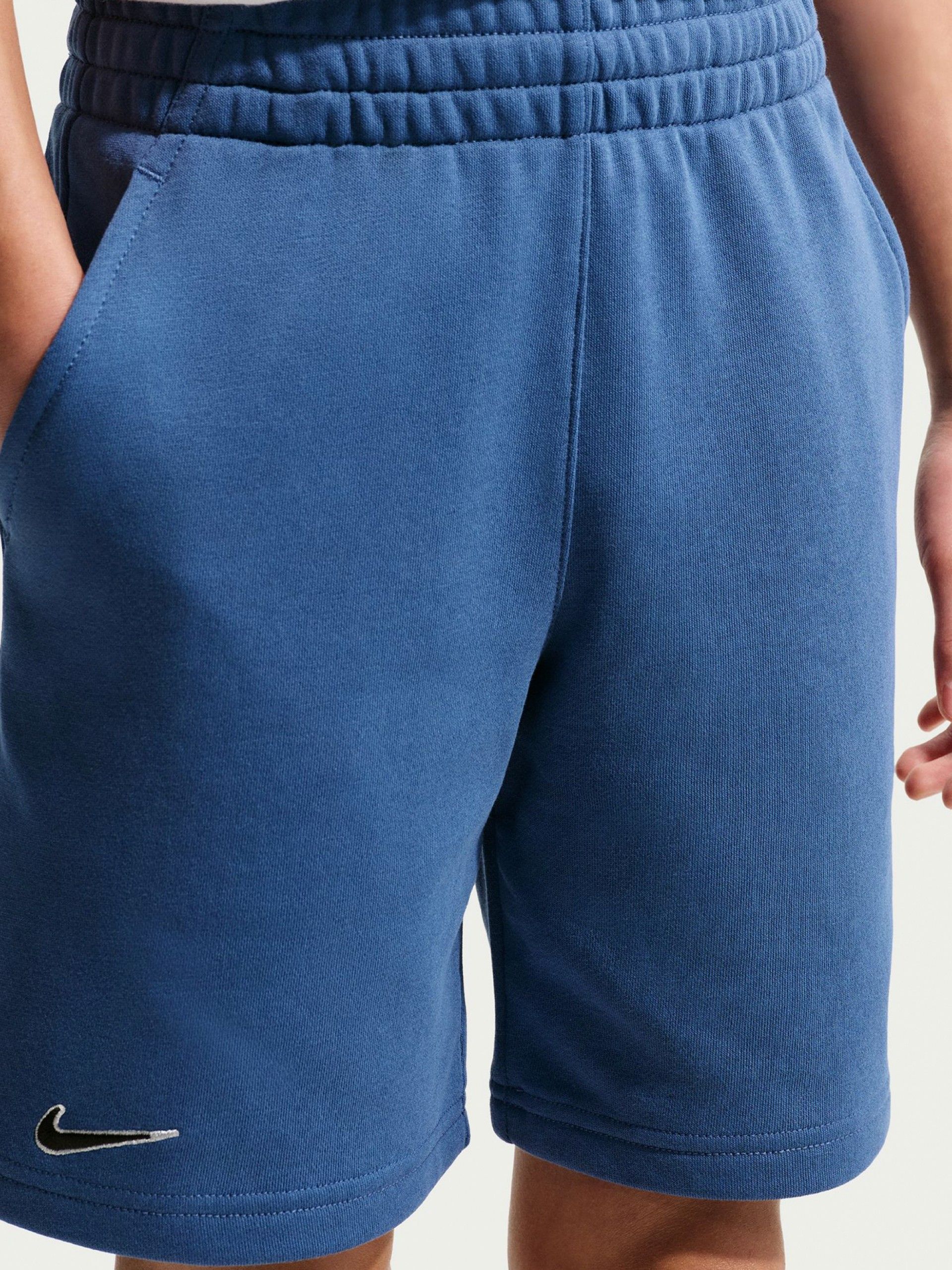 Nike Kylian Mbappé Club Fleece Junior Blue Football Shorts