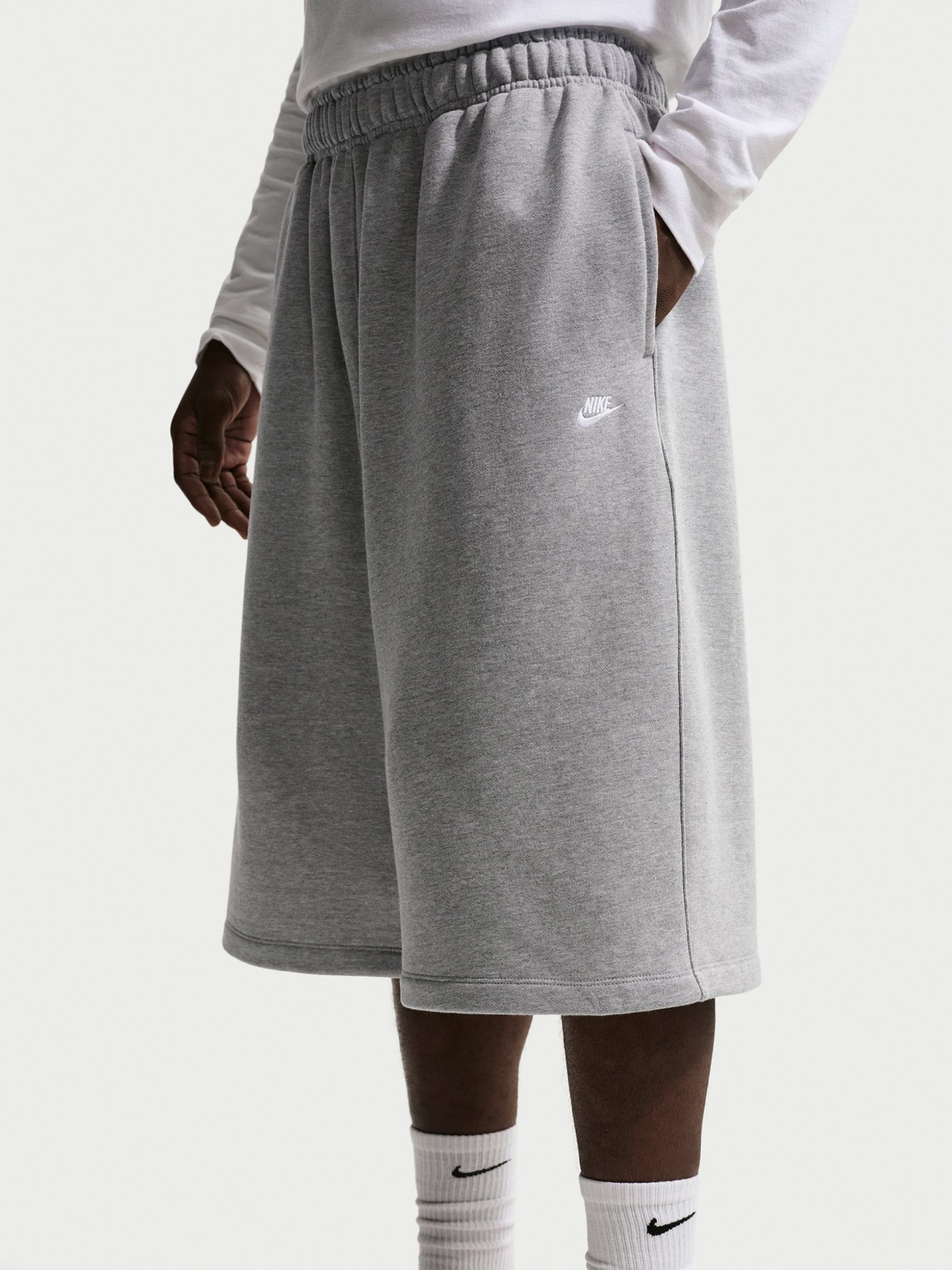 Calções Nike Sportswear Club Oversized Cinzentos Para Homem