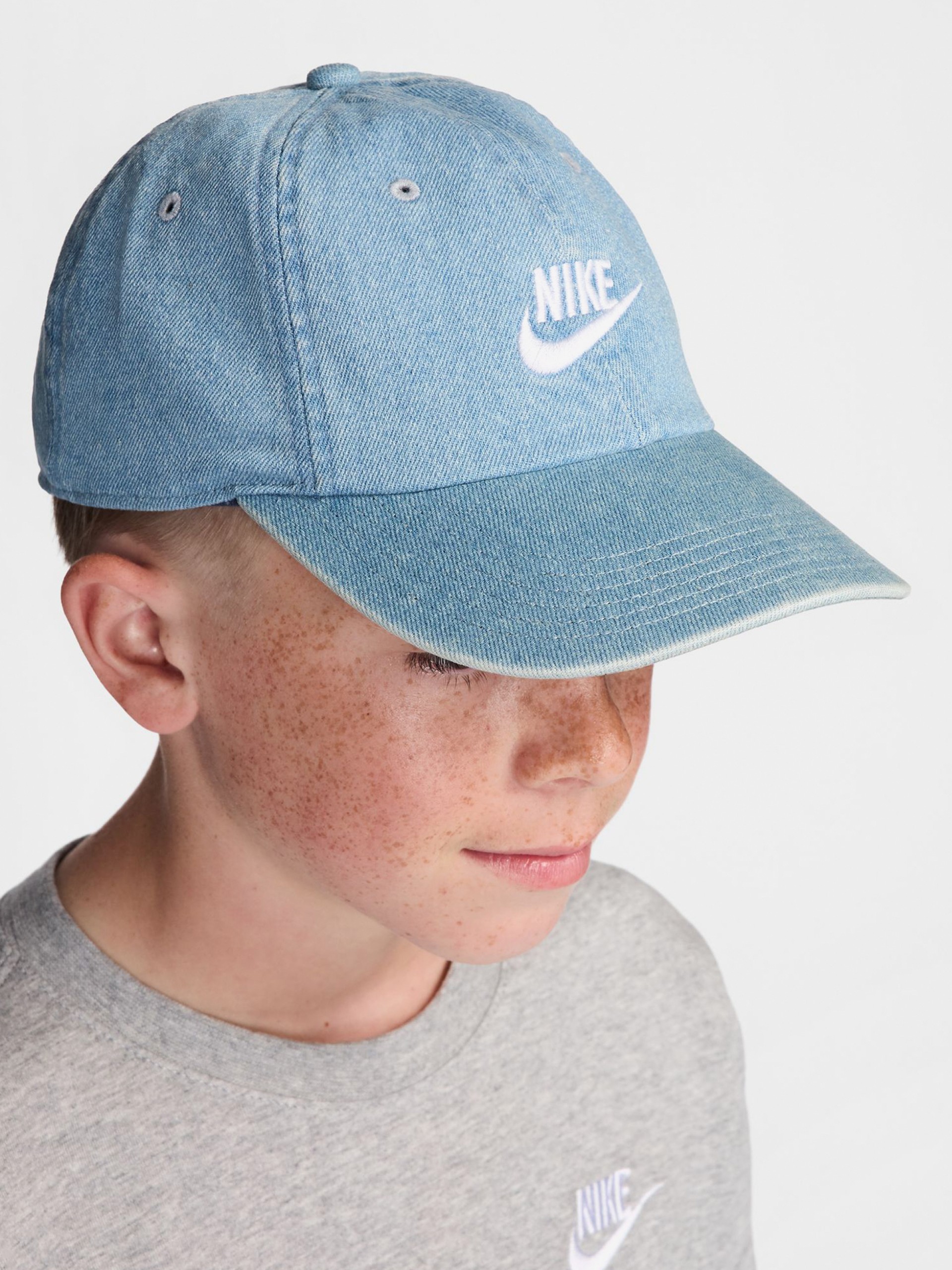 Gorra Vaquera Nike Club Azul Para Niño