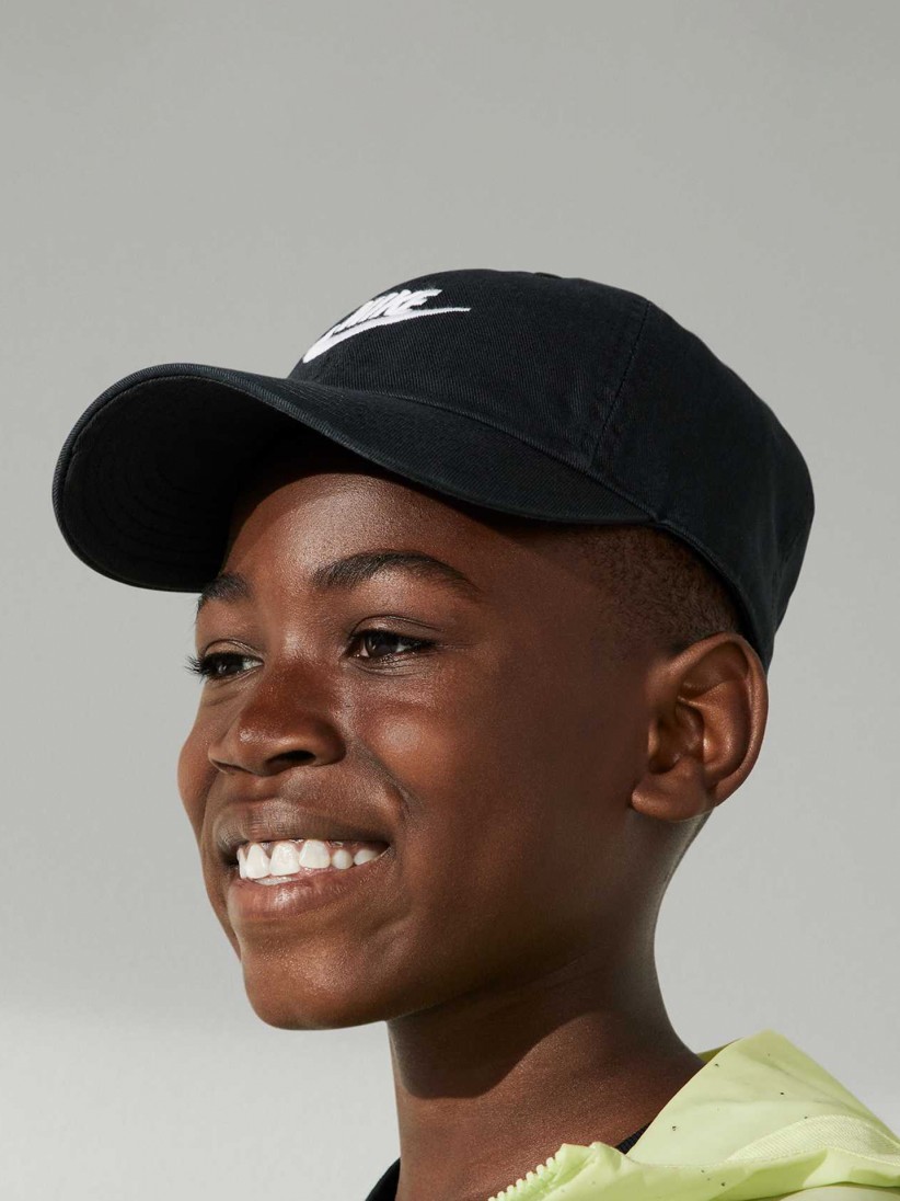 Nike Club Junior Black Cap