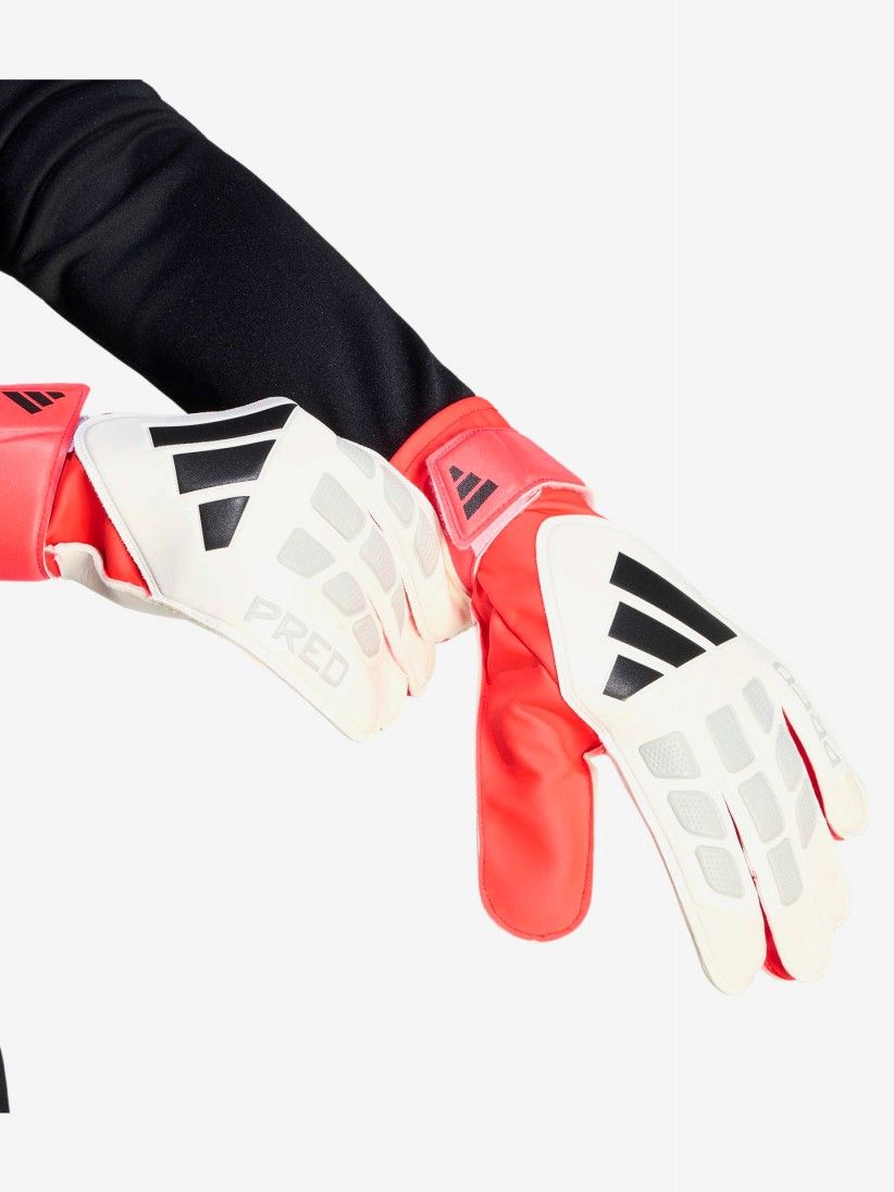 Adidas Predator White and Red Training Goalkeeper Gloves
