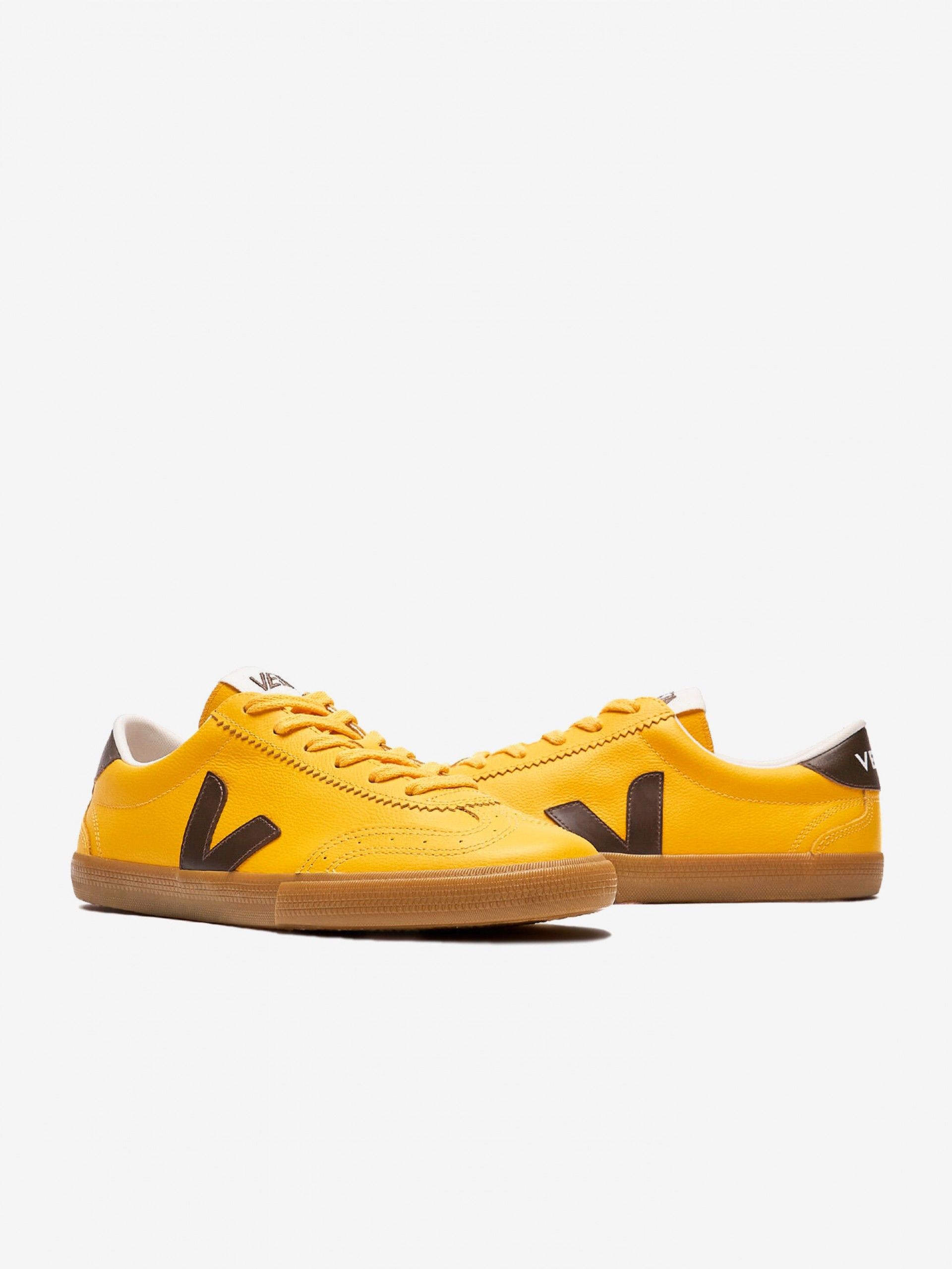 Zapatillas VEJA Volley Amarillas y Marrones