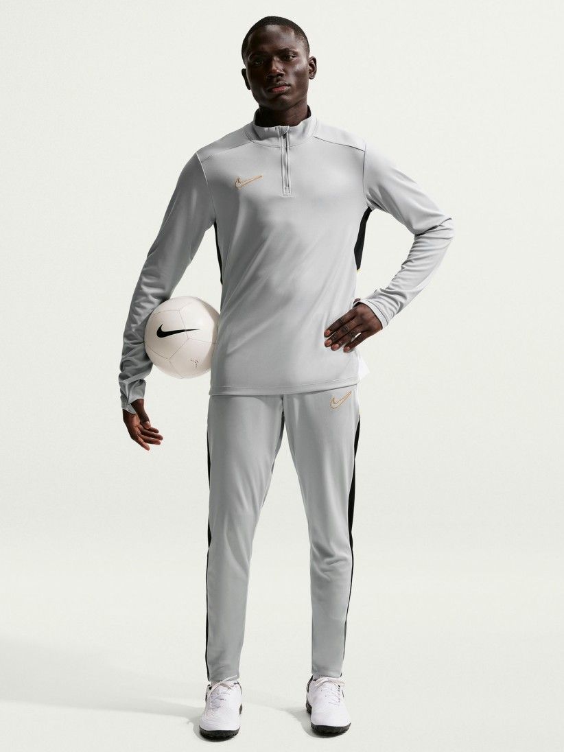 Cal�as de Futebol Nike Academy Dri-FIT Cinzentas, Pretas e Douradas Para Homem