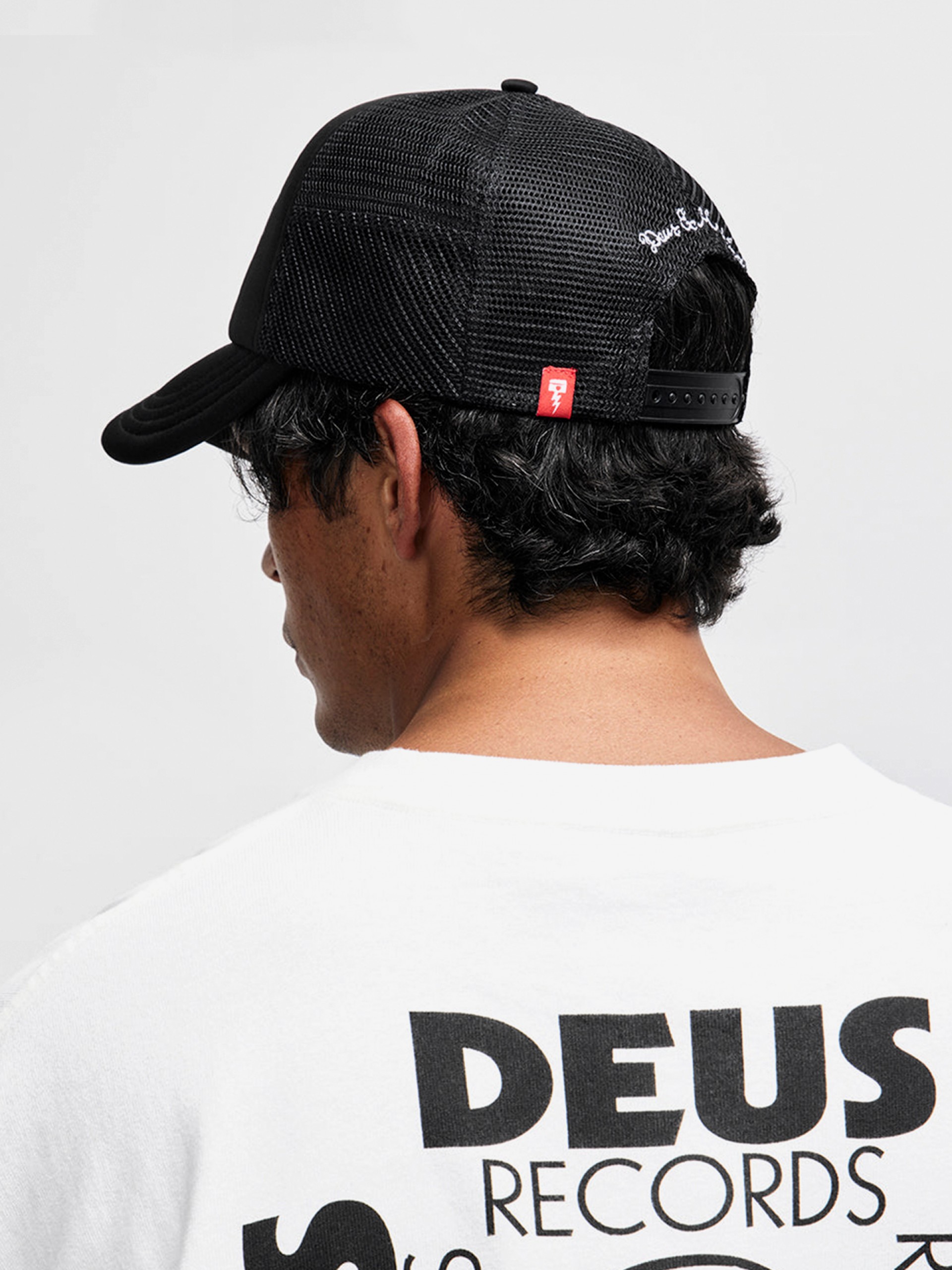 Deus Ex Machina Baylands Trucker Black Cap