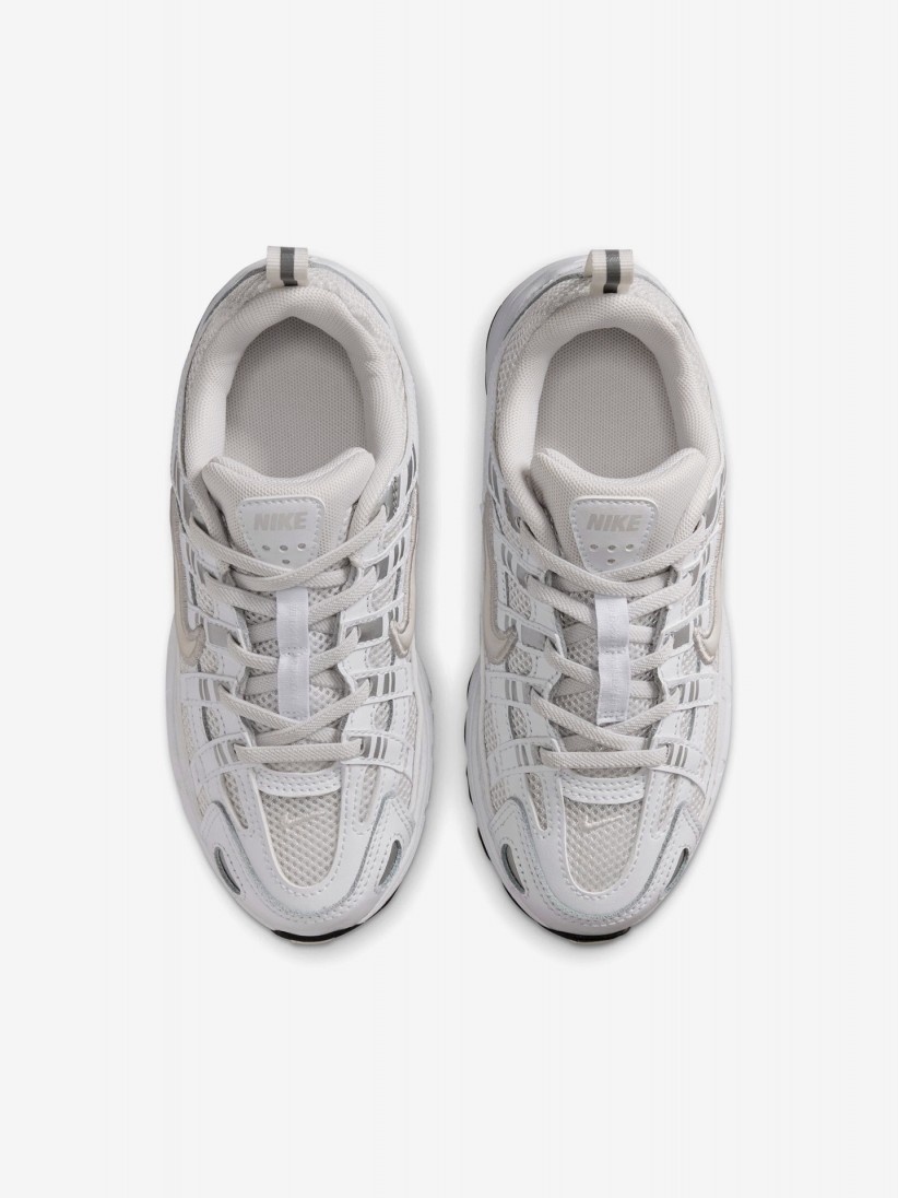 Zapatillas Nike P-6000 Blancas y Plateadas Para Ni�o