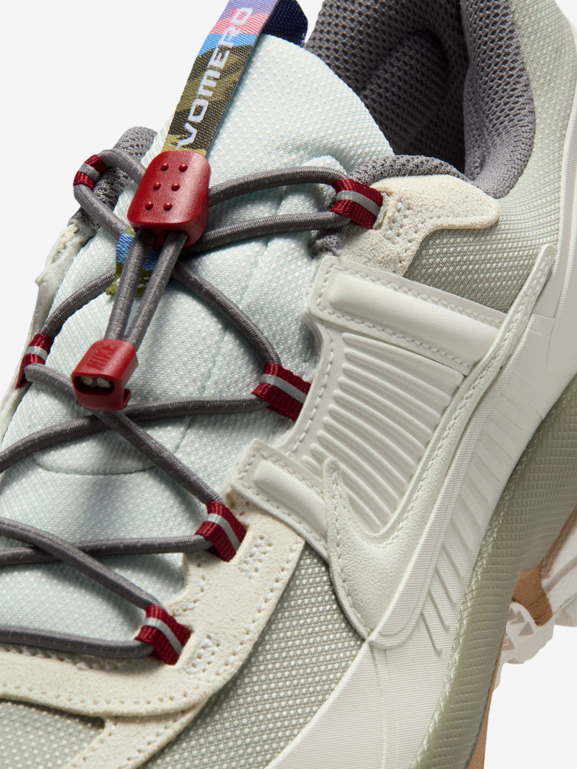 Sapatilhas Nike Zoom Vomero Roam Winterized Lunar New Year Verdes, Bege e Camel Para Homem