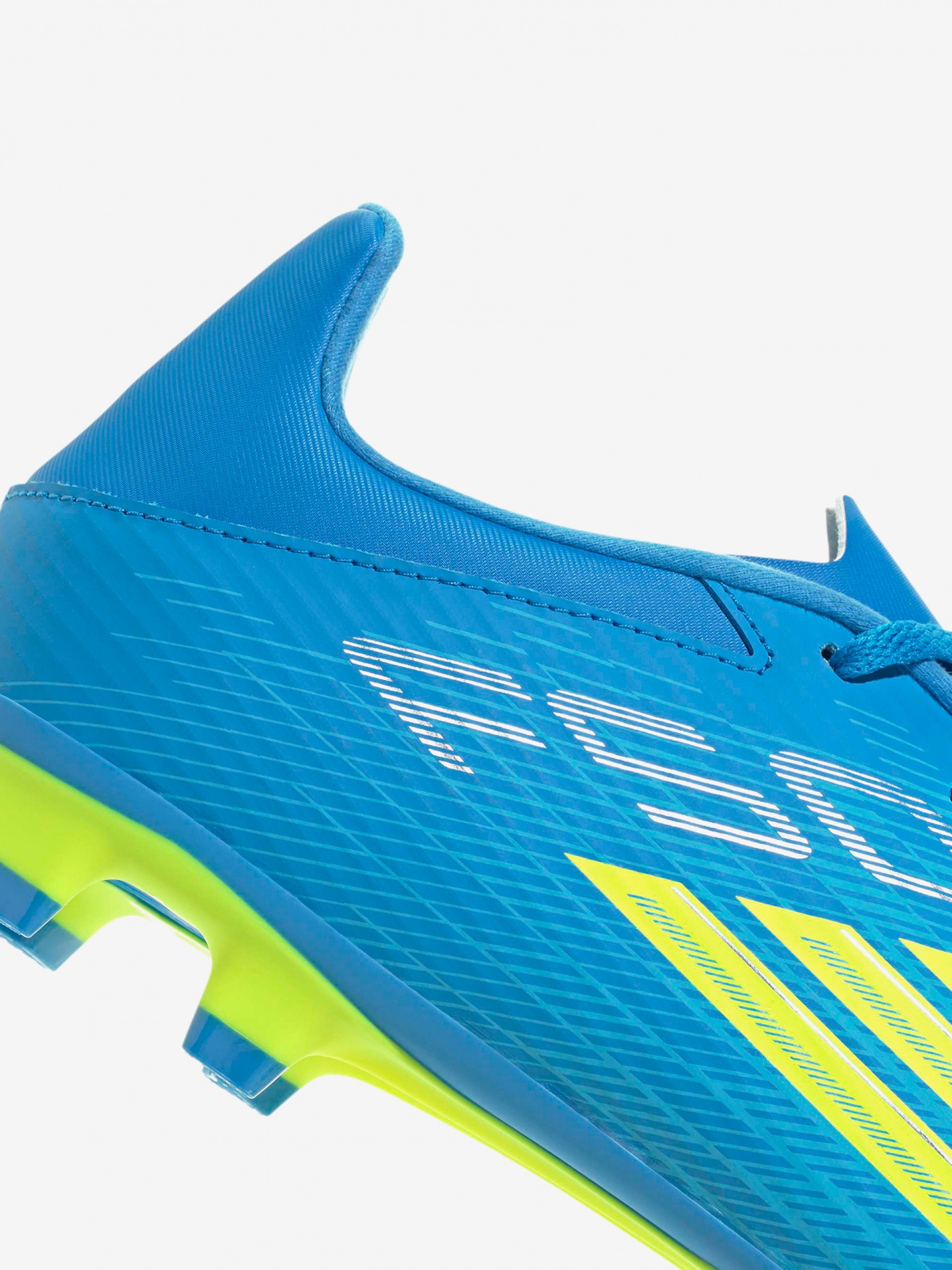 Chuteiras Adidas F50 Club FG/MG
