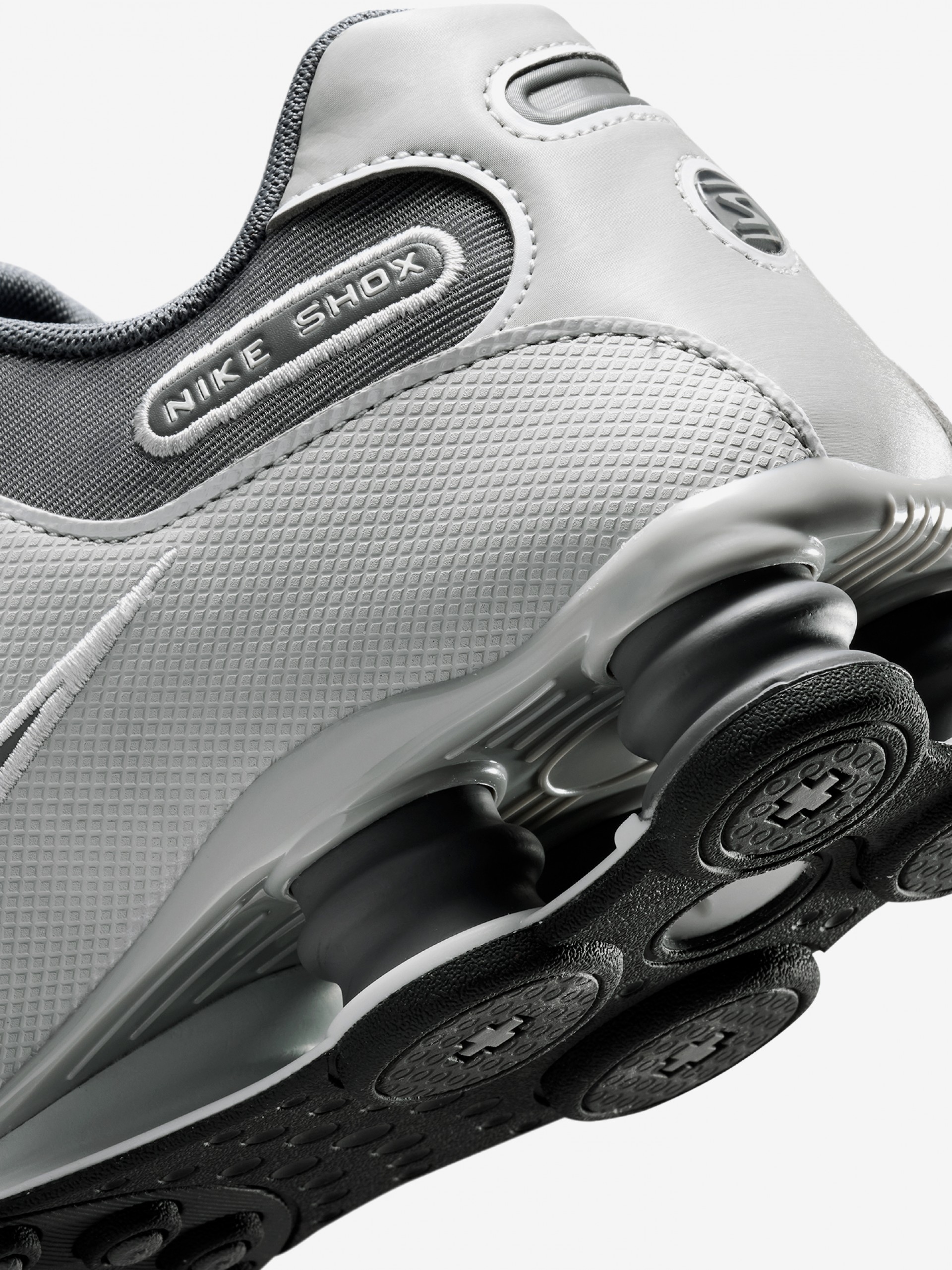 Sapatilhas Nike Shox NZ Cinzentas Para Homem