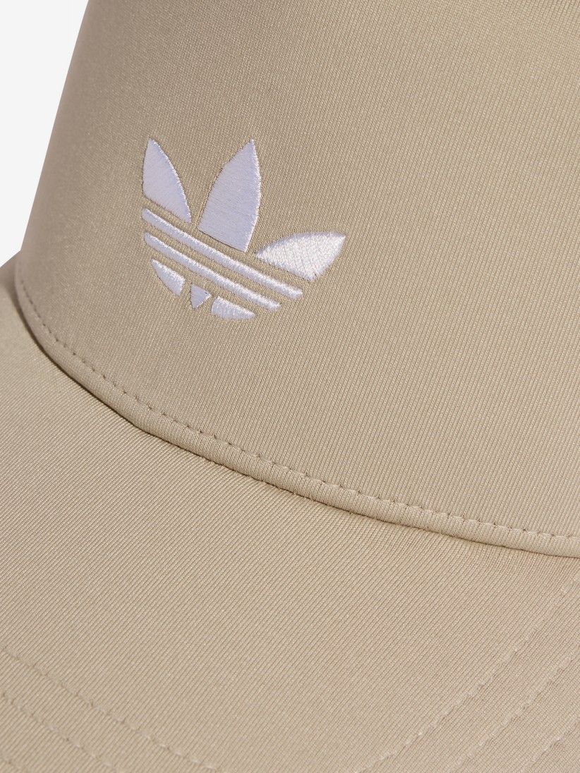 Adidas Adicolor Classic Curved Foam Trucker Beige Cap Adidas Adicolor Classic Curved Foam Trucker Beige Cap