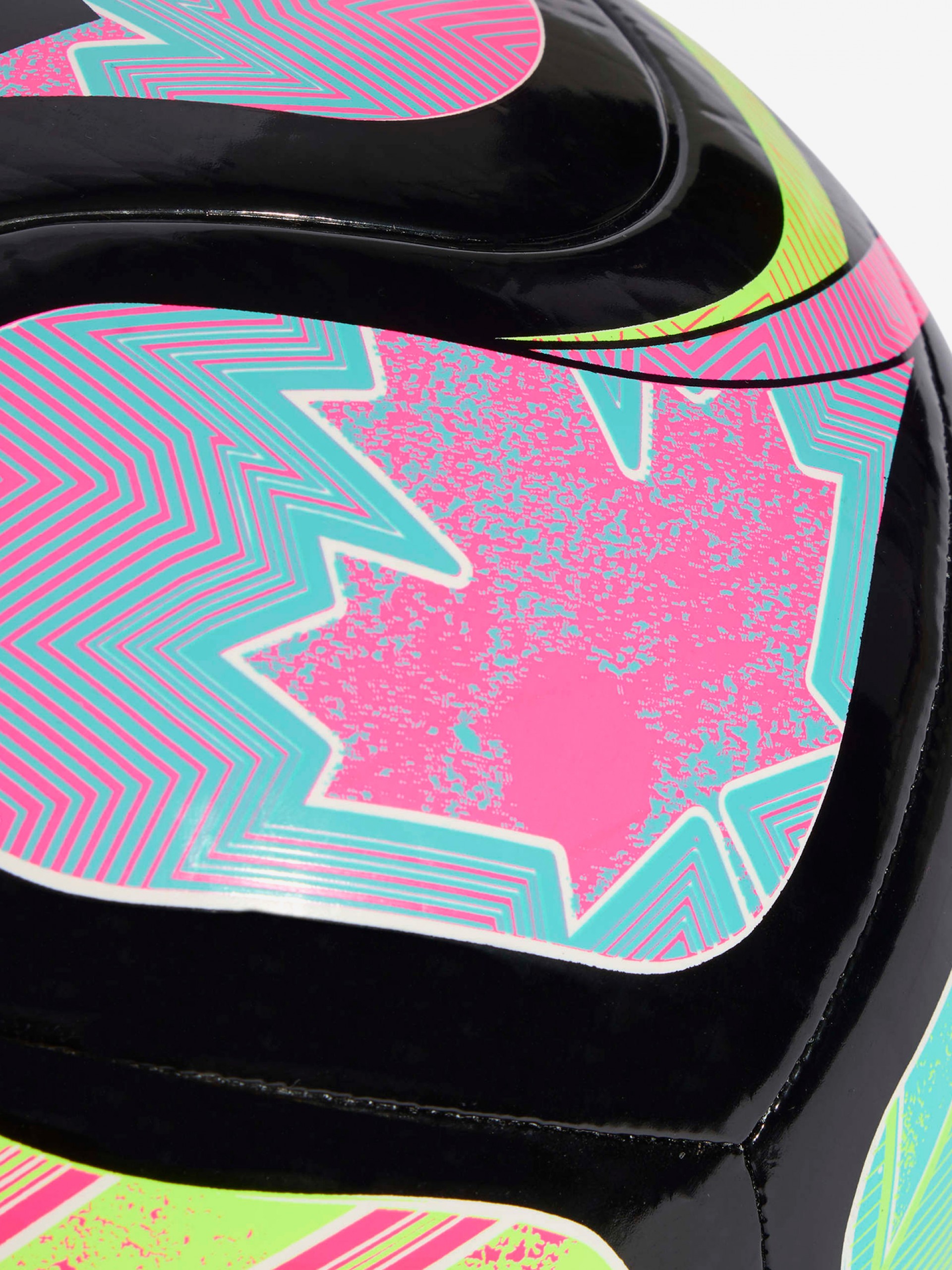 Adidas Trionda FIFA World Cup 26 Pro Beach Football Ball