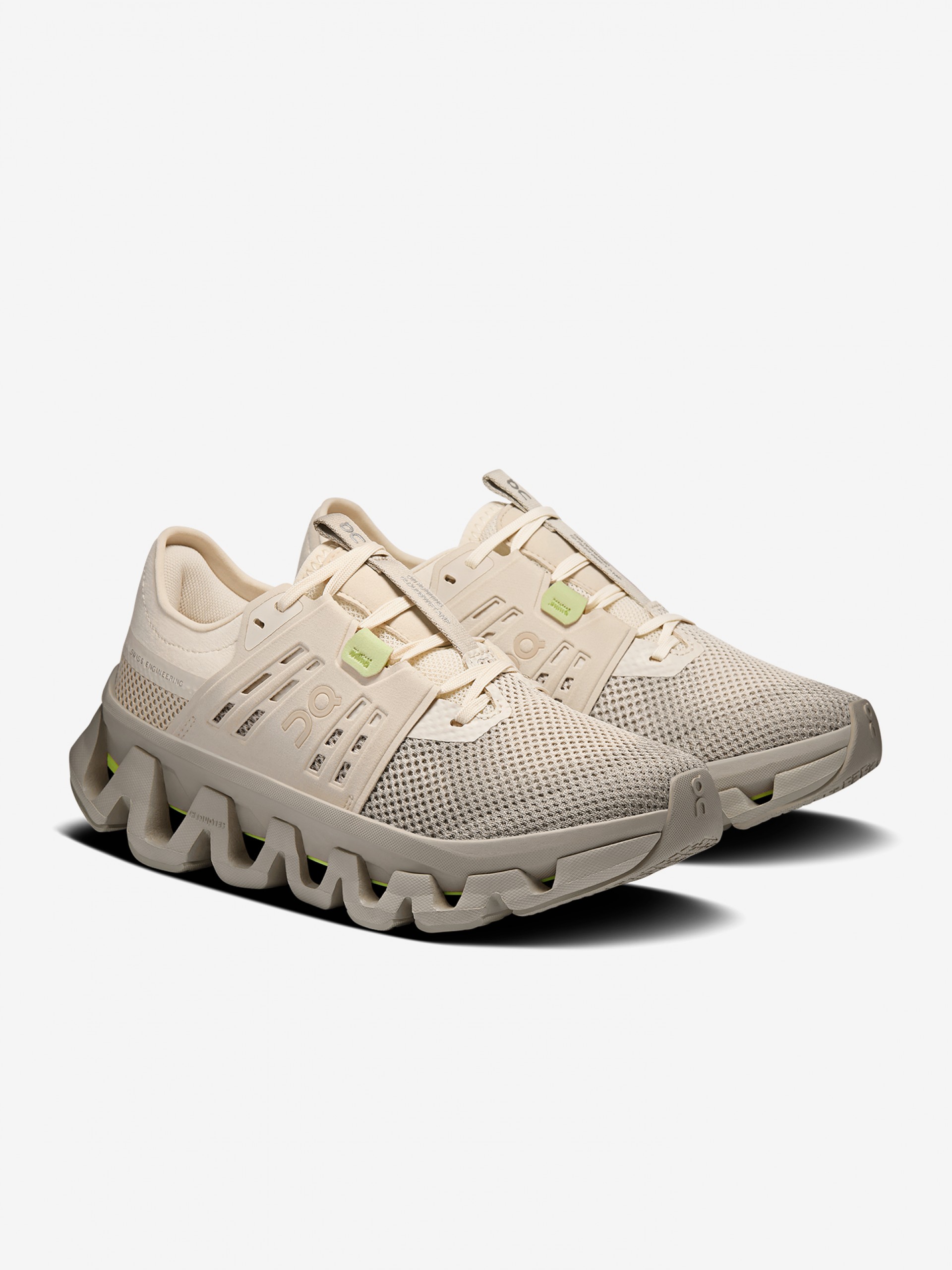 On Running Cloudswift Amp Beige and Grey W Sneakers