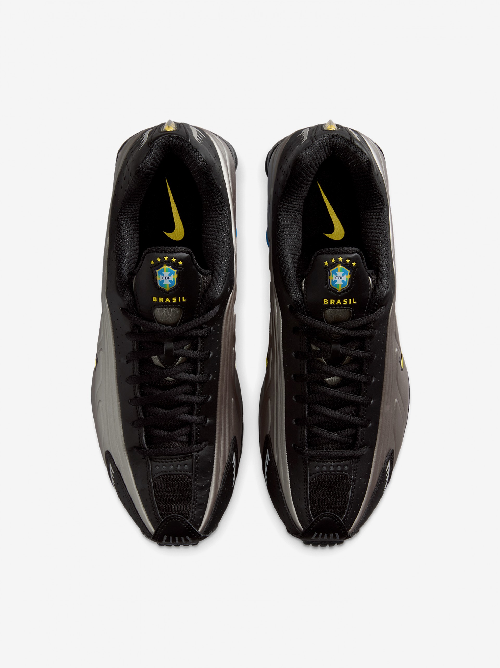 Nike Shox R4 Silver and Black Sneakers For Men