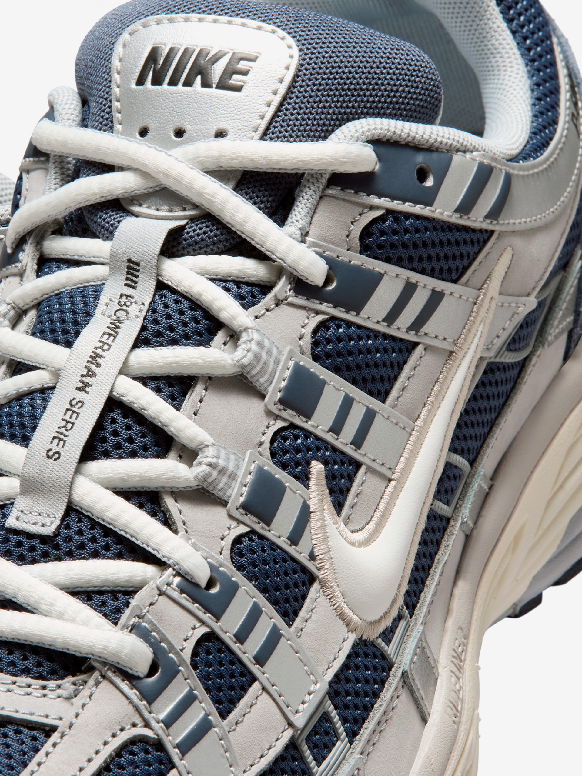 Sapatilhas Nike P-6000 Azuis e Cinzentas Para Homem