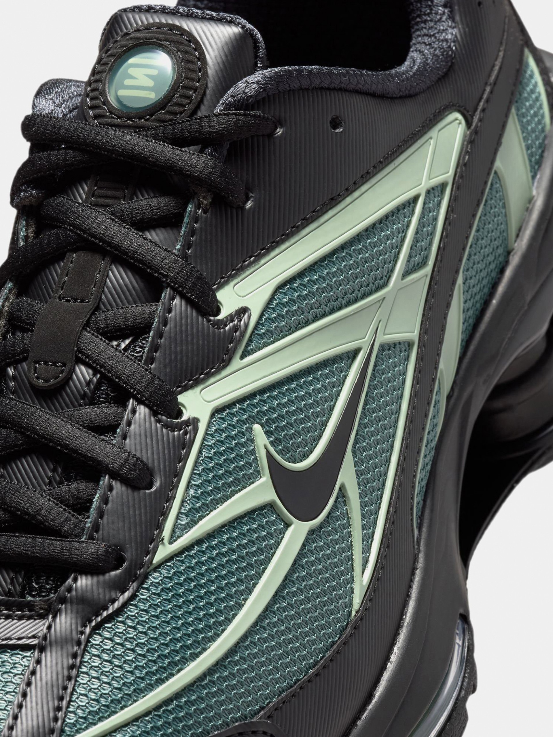 Nike Shox Ride 2 Green and Black Sneakers For Men