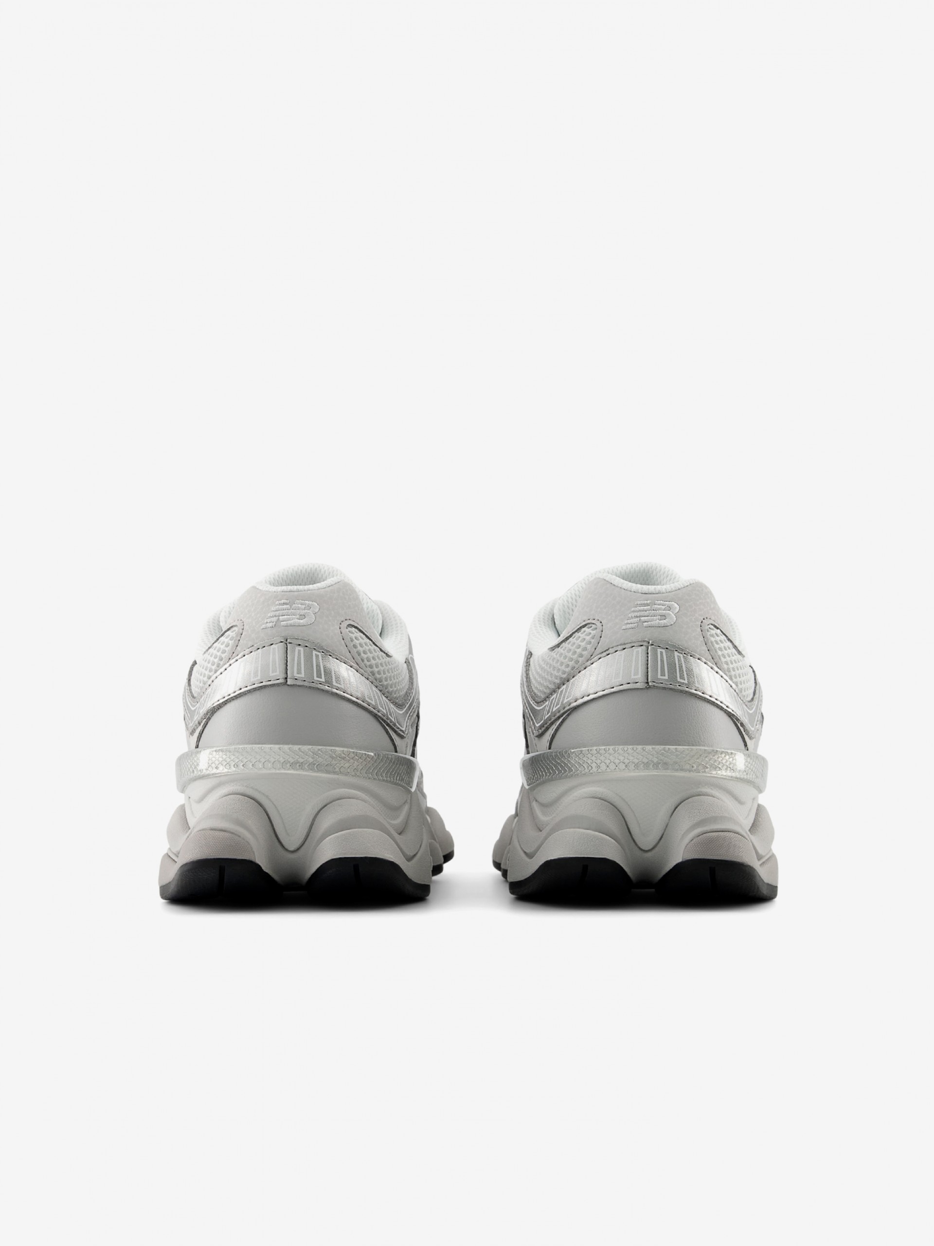 Sapatilhas New Balance P9060 V1 Cinzentas, Prateadas e Brancas