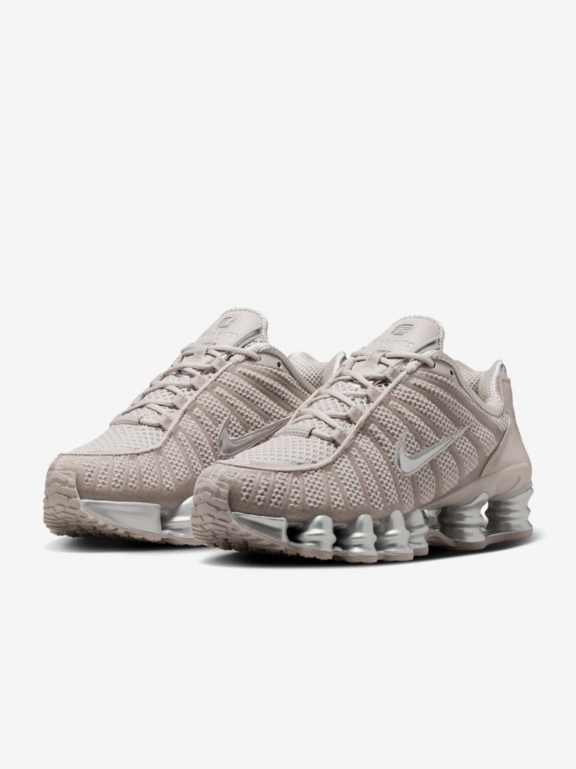 Zapatillas Nike Shox TL SE Beige y Plateadas Para Mujer