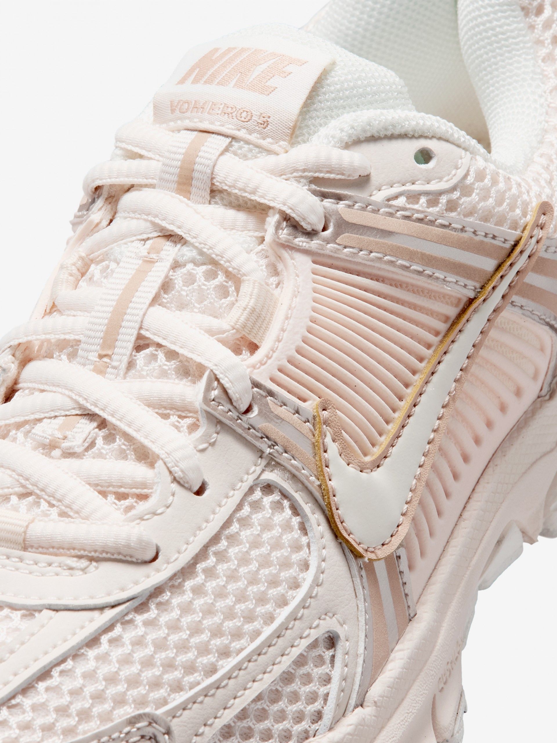 Zapatillas Nike Vomero 5 Beige y Plateadas Júnior