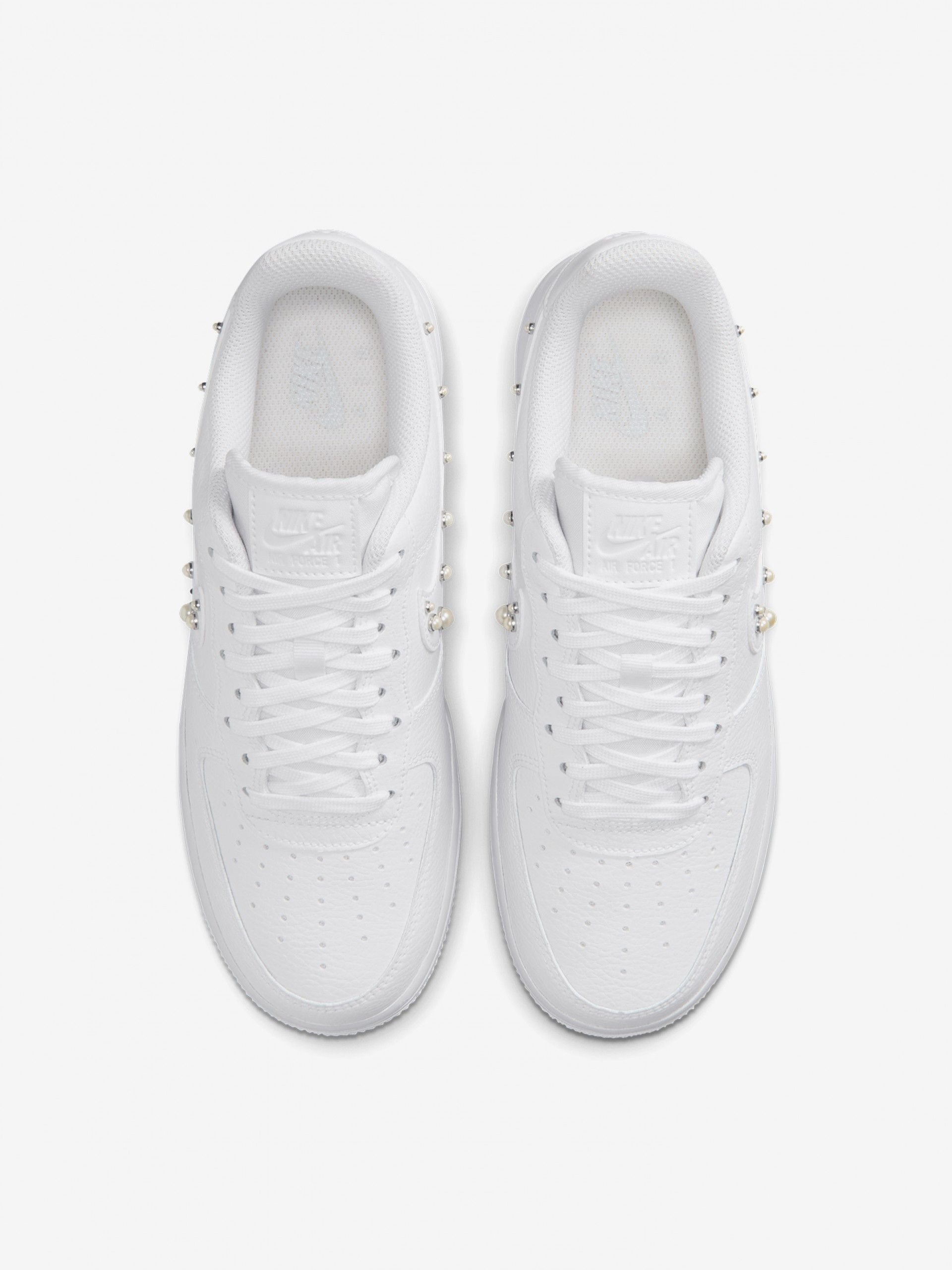 Sapatilhas Nike Air Force 1 07 Low Brancas Para Mulher