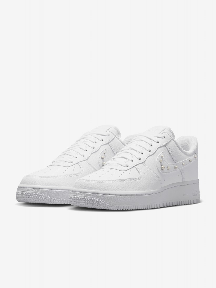 Nike Air Force 1 07 Low White Sneakers For Women