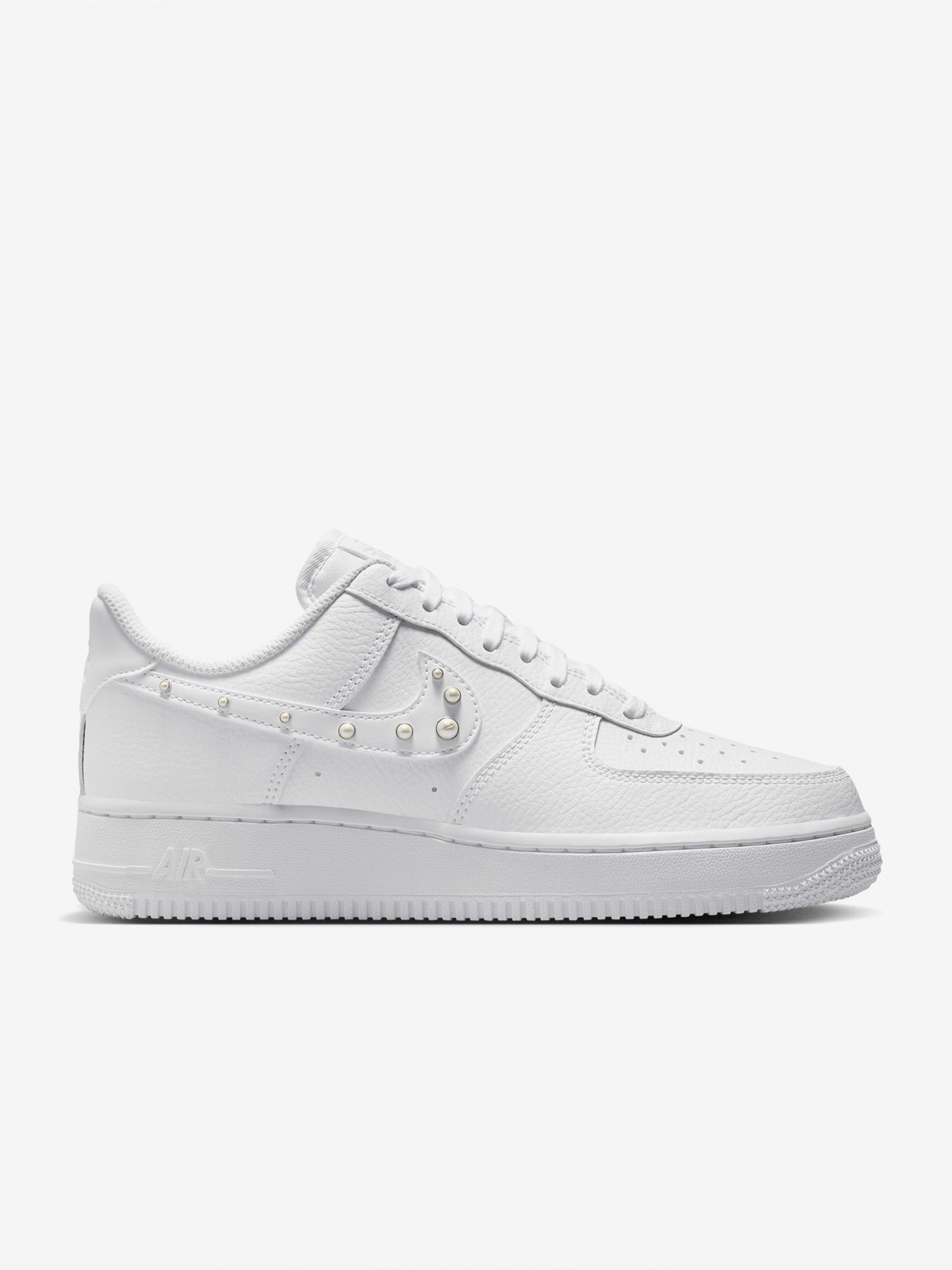 Sapatilhas Nike Air Force 1 07 Low Brancas Para Mulher