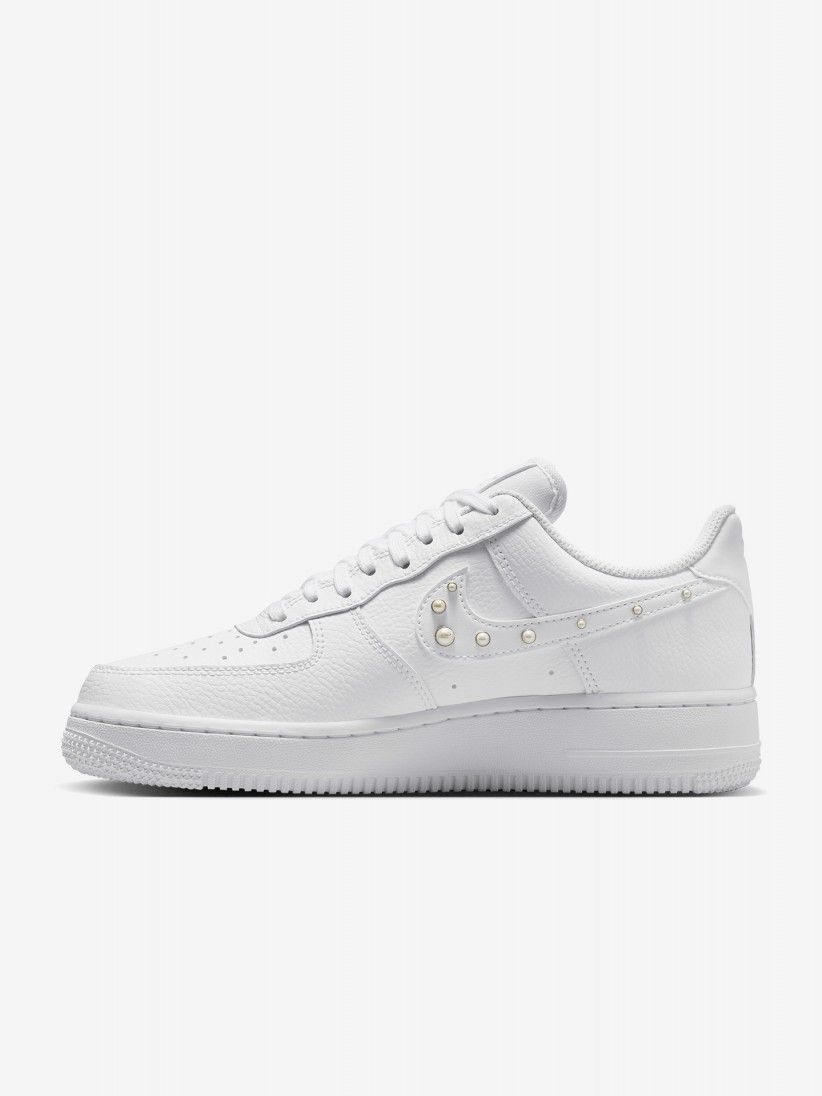 Nike Air Force 1 07 Low White Sneakers For Women