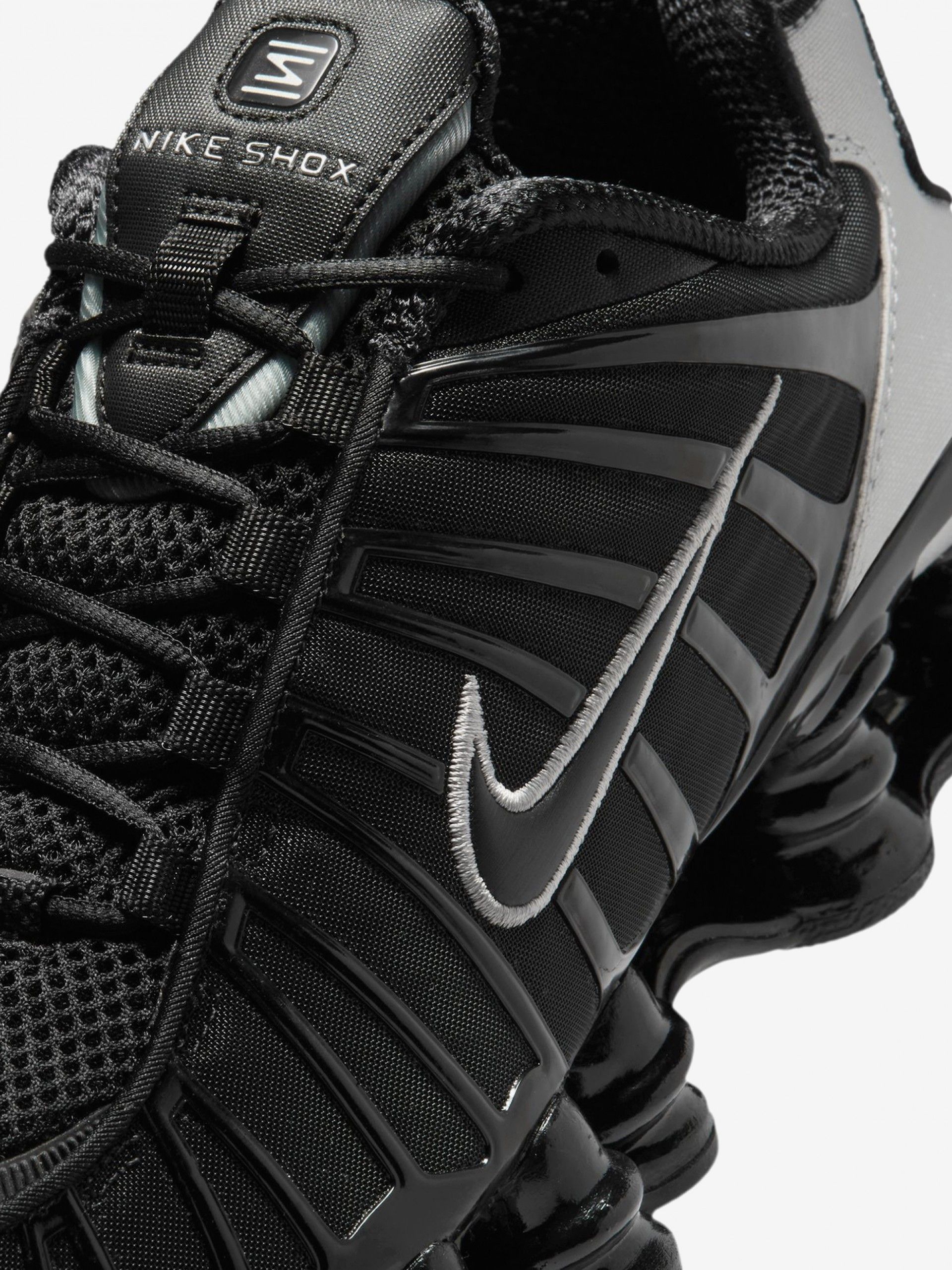 Zapatillas Nike Shox TL Negras y Plateadas Para Mujer