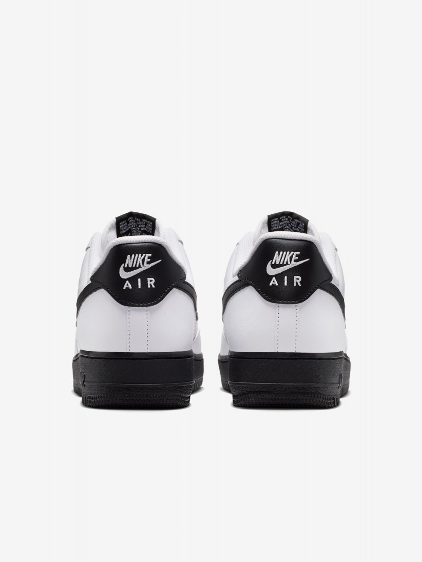 Sapatilhas Nike Air Force 1 07 Brancas e Pretas Para Homem