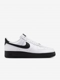 Sapatilhas Nike Air Force 1 07 Brancas e Pretas Para Homem