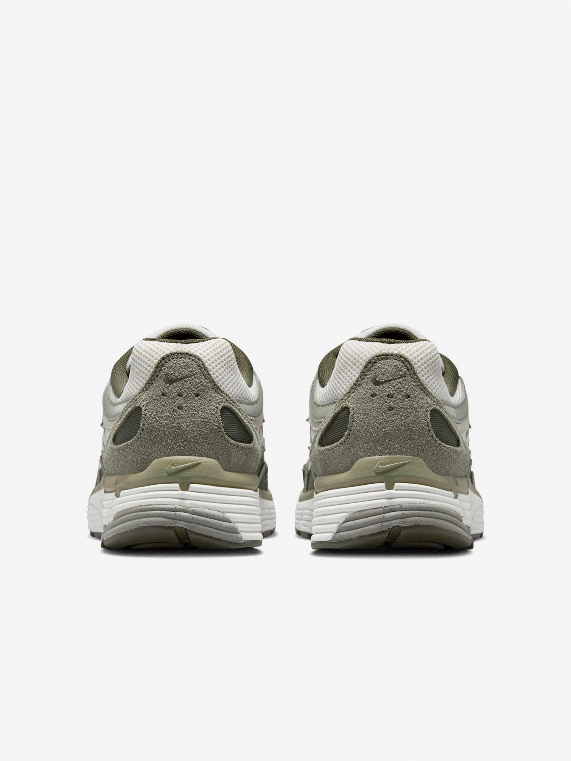 Zapatillas Nike P-6000 Verdes y Blancas Para Hombre