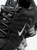 Sapatilhas Nike Shox TL Cinzentas e Prateadas Para Mulher