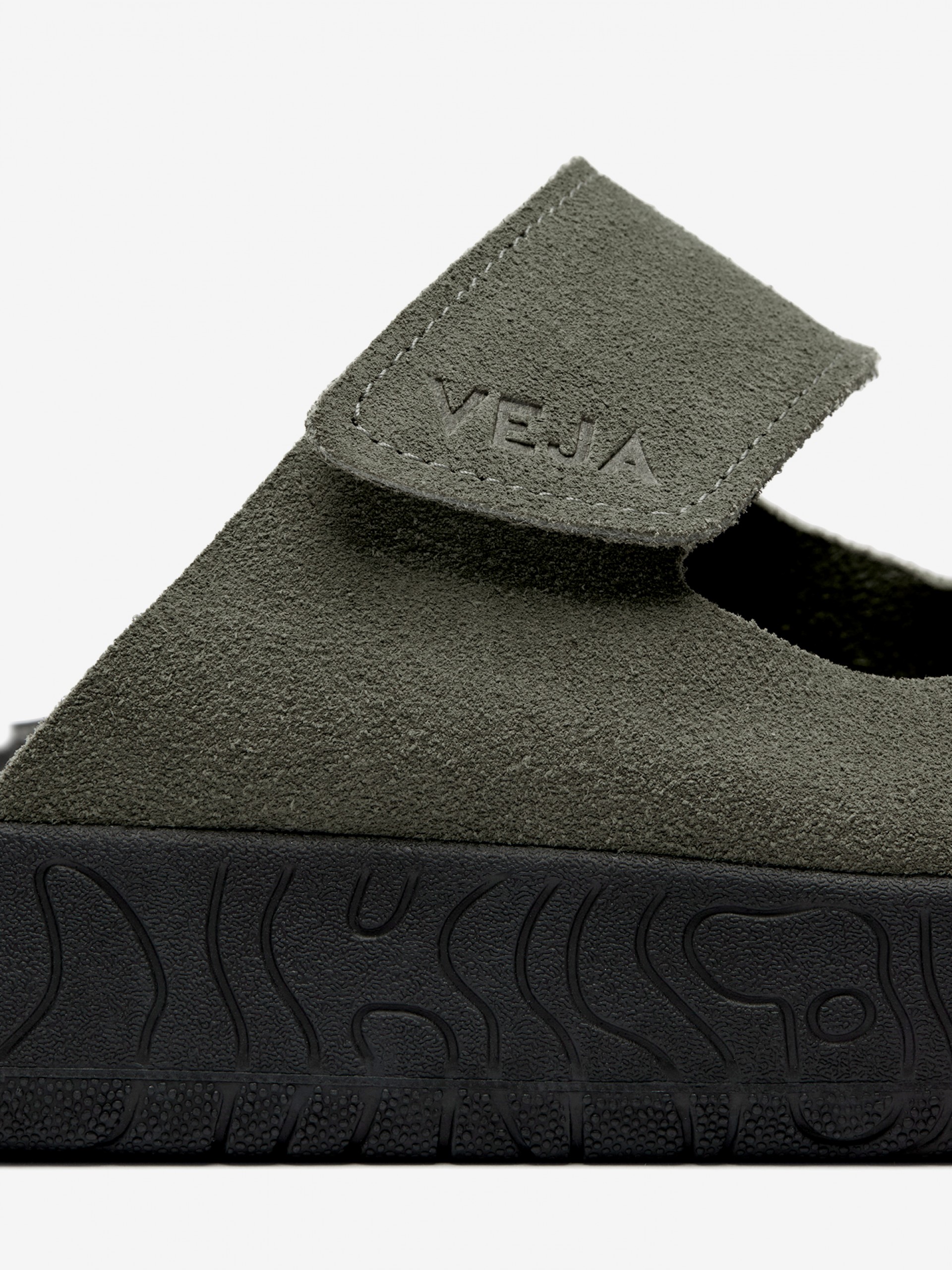 Veja Etna Green Suede Slides