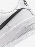 Sapatilhas Nike Air Force 1 Low Tech Brancas e Pretas J�nior