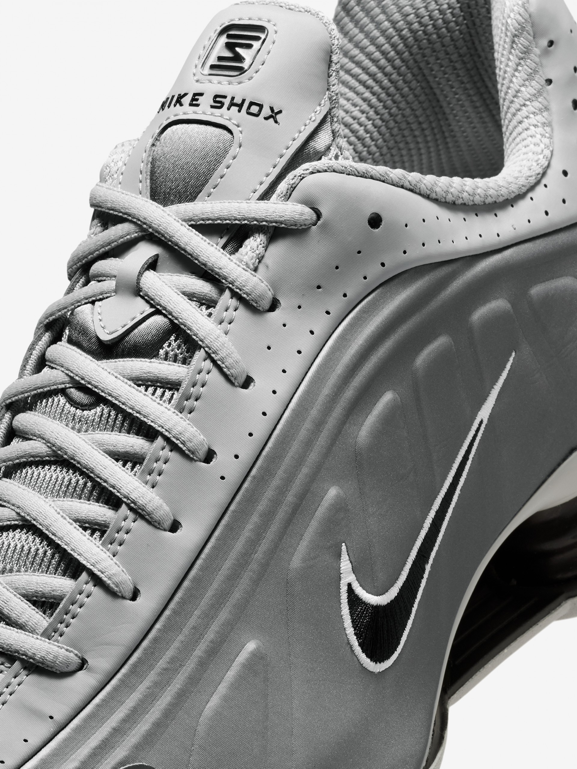 Nike Shox R4 Grey Sneakers For Men