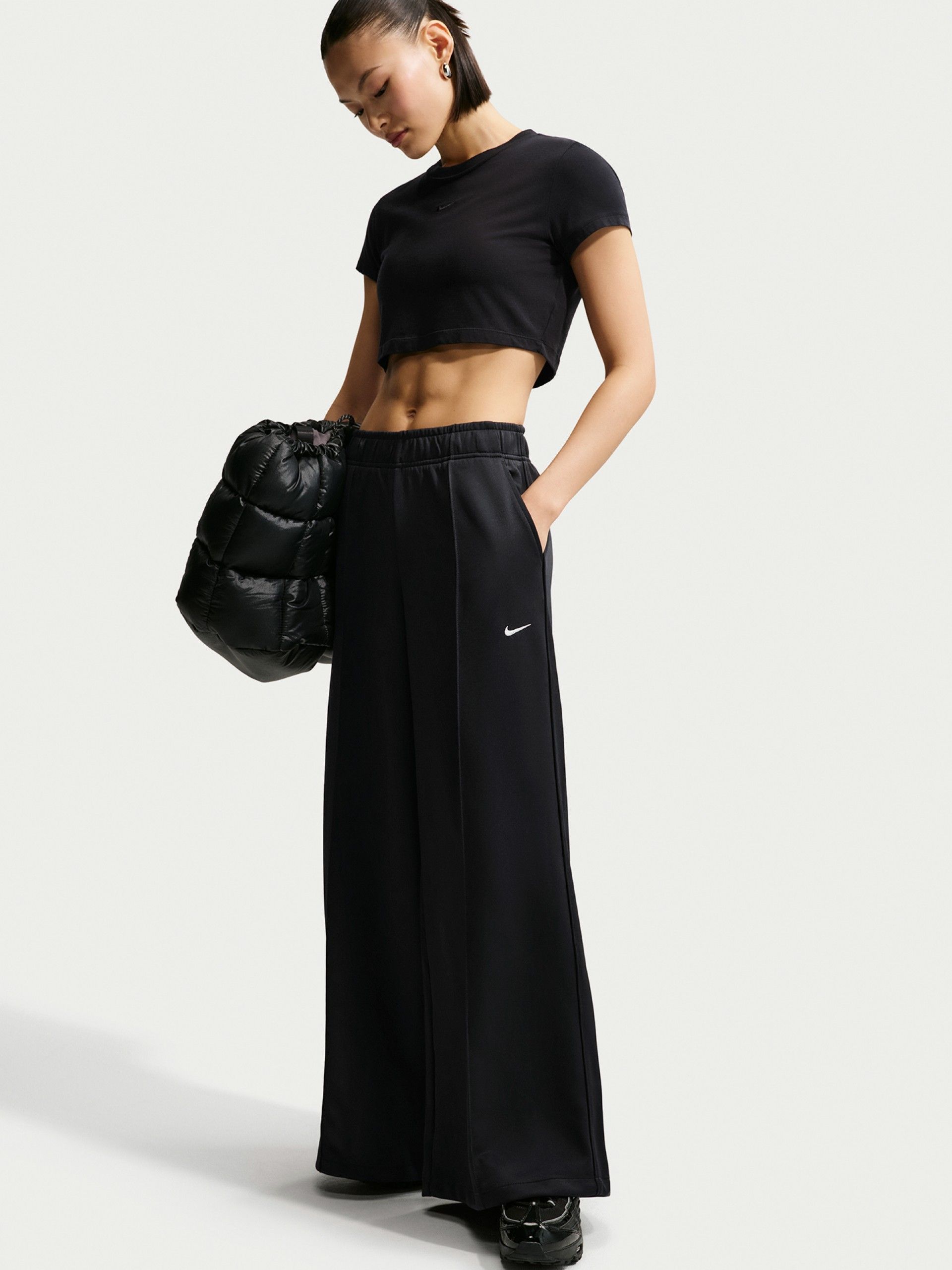 Nike Sportswear Wide Leg Mid-Rise Black Trousers For Women