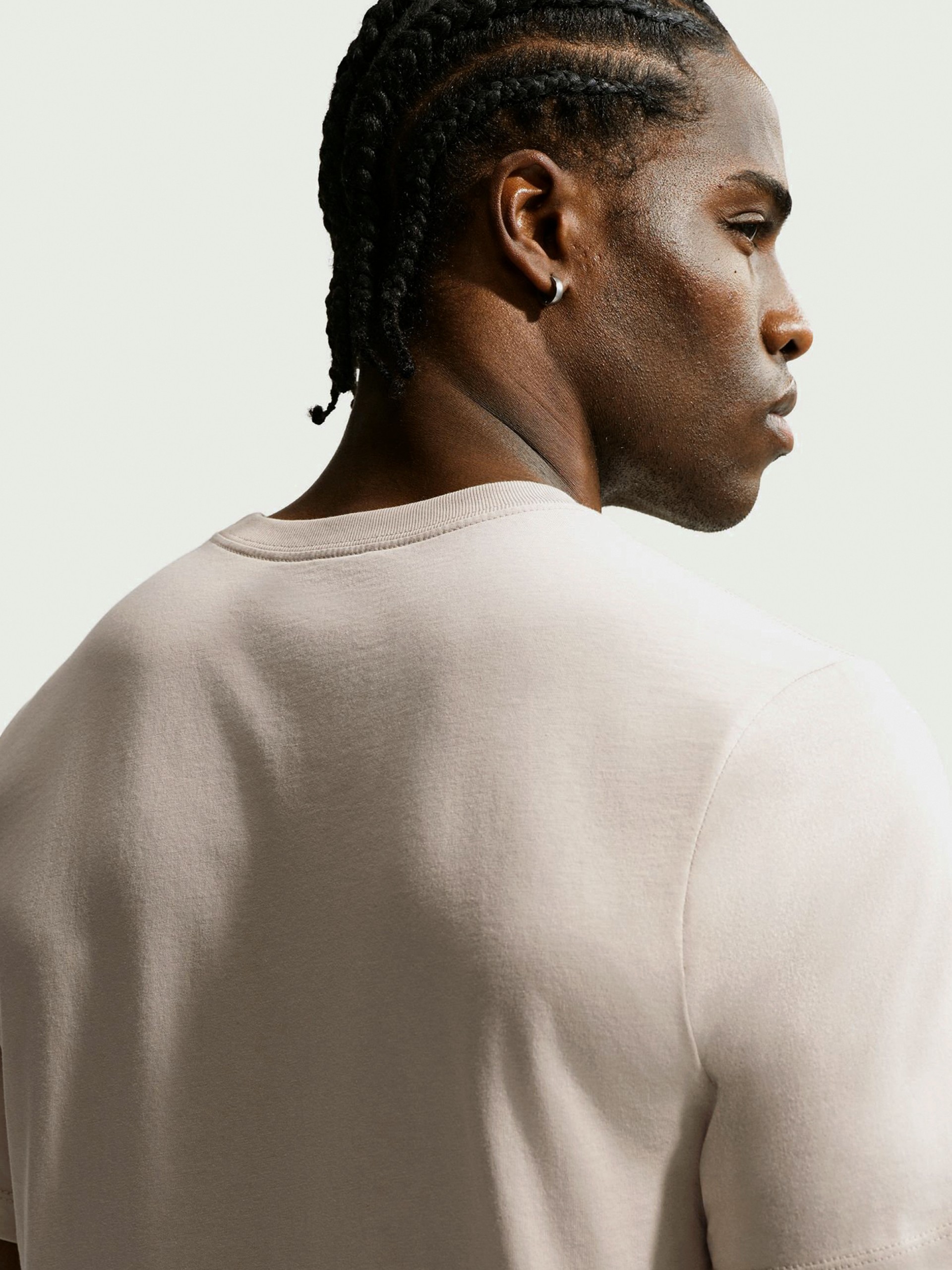Camiseta Nike Sportswear Beige Para Hombre