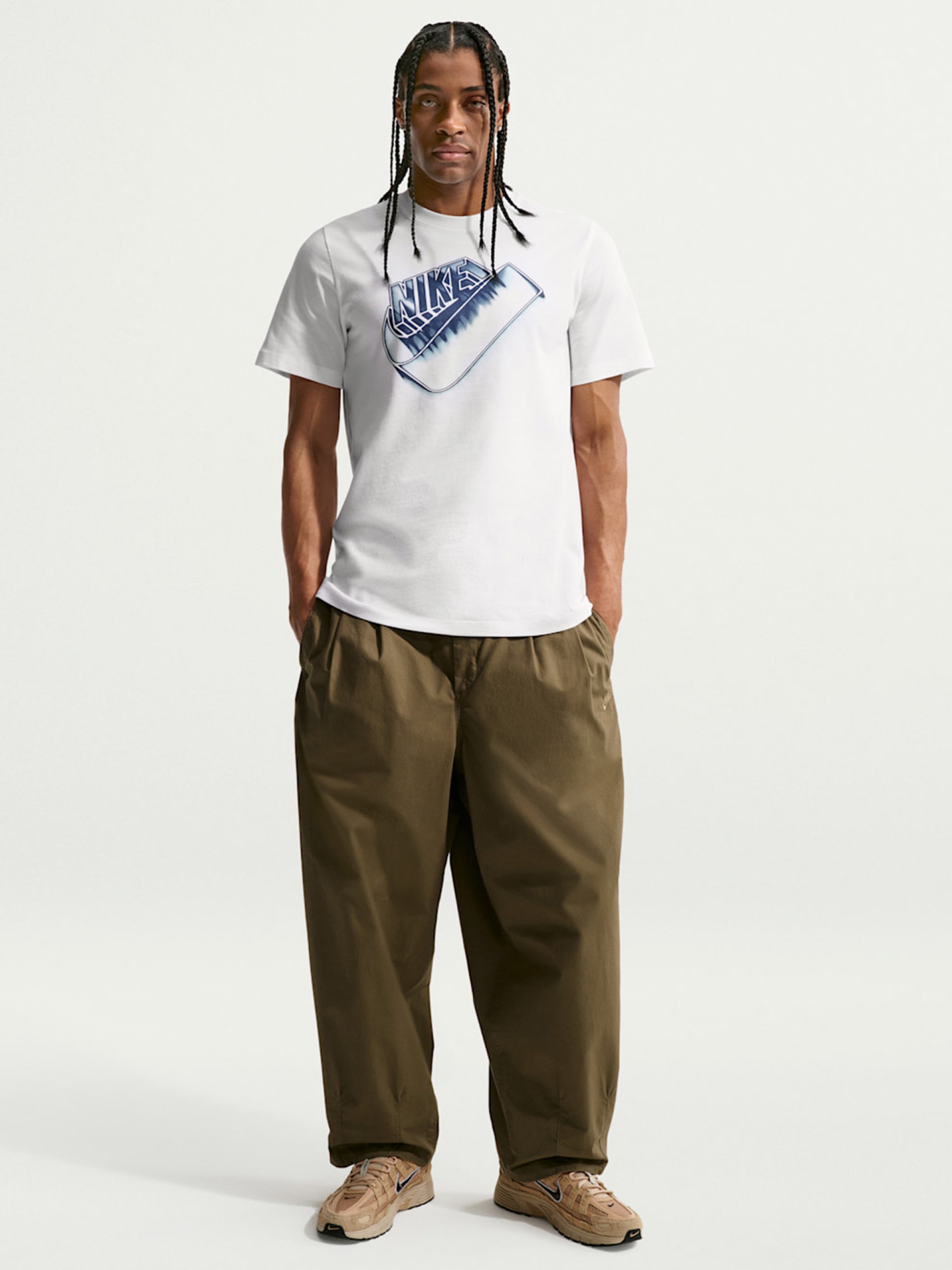 Camiseta Nike Sportswear Blanca Para Hombre