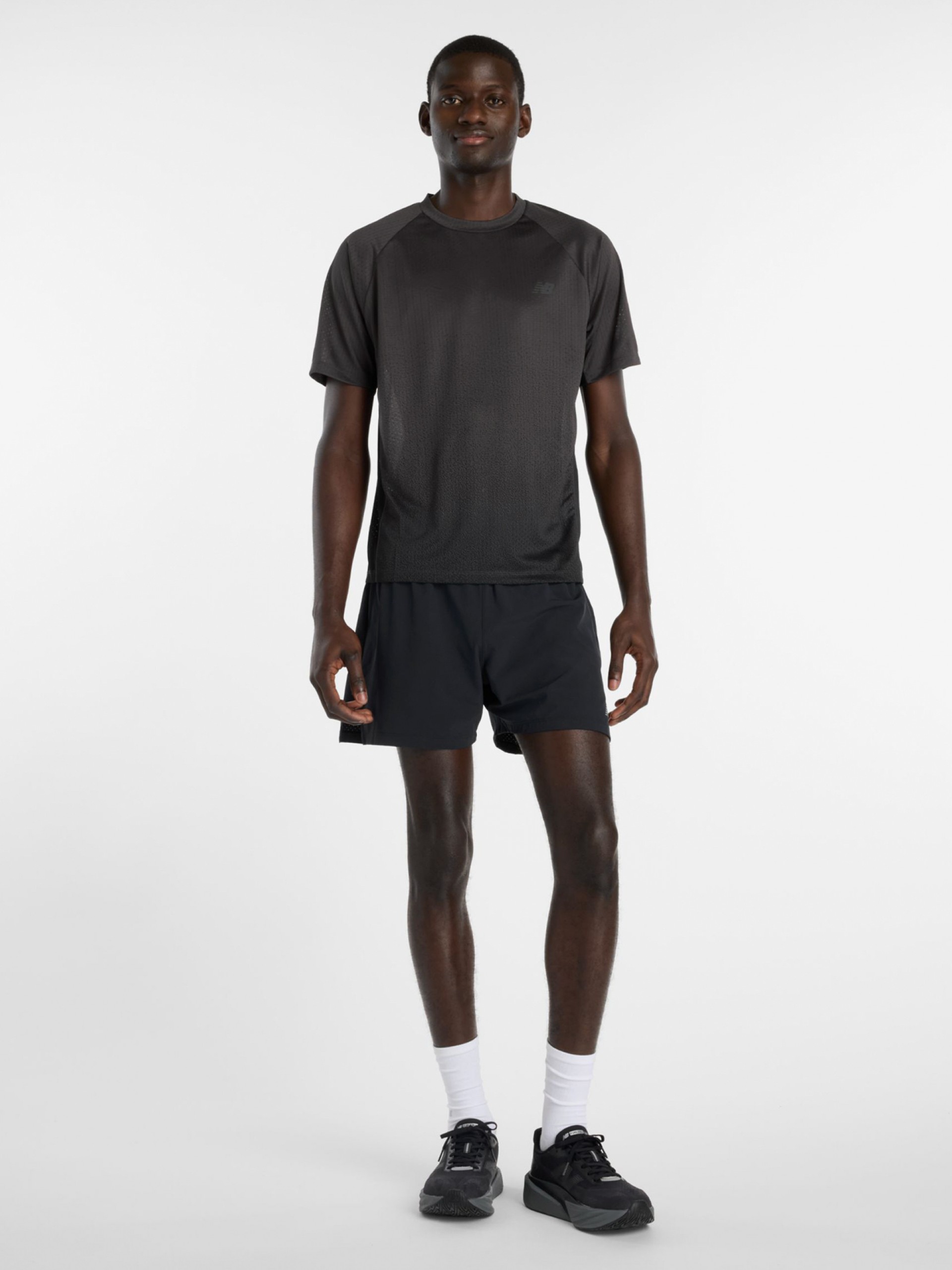 T-shirt de Running New Balance Viz-Tech Run Cinzenta