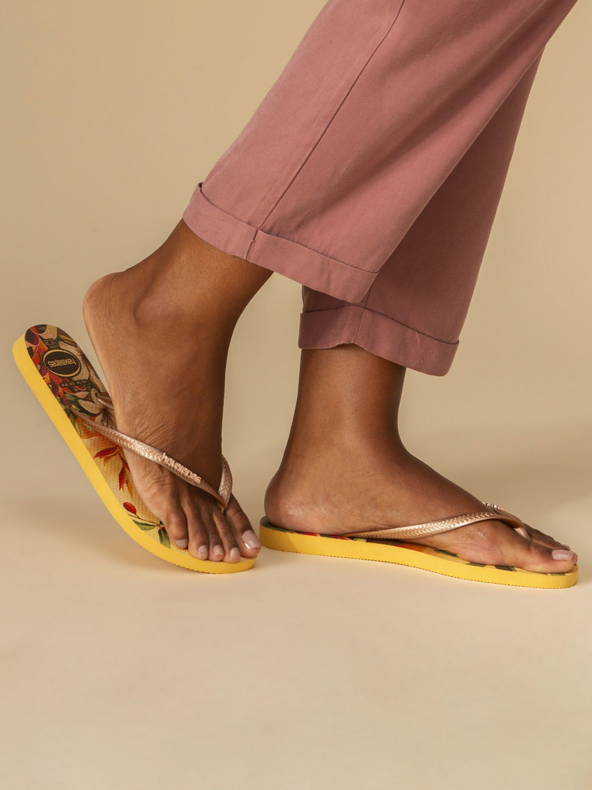 Chanclas Havaianas Slim Tropical Amarillas