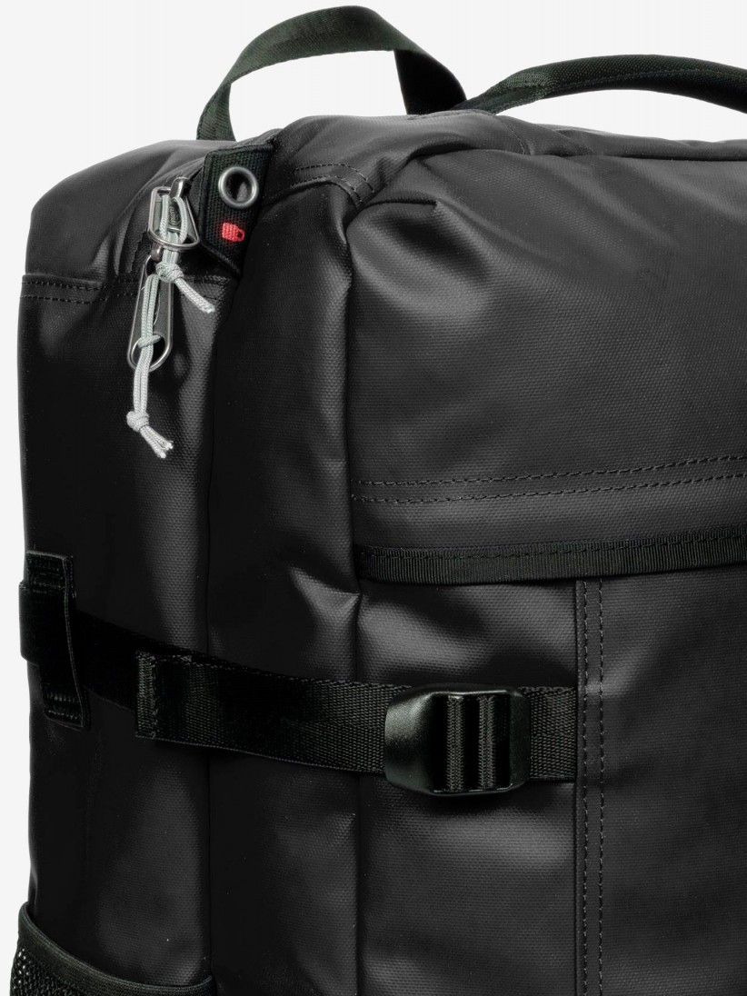 Mochila de Viaje Eastpak Travelpack Hidrófuga Negra Mochila de Viaje Eastpak Travelpack Hidrófuga Negra