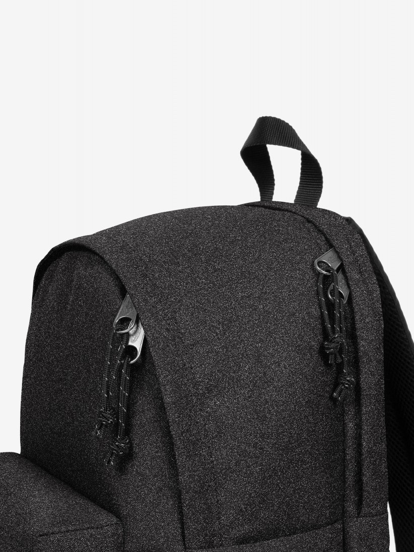 Mochila Escolar Eastpak Day Office Preta Brilhante Mochila Escolar Eastpak Day Office Preta Brilhante