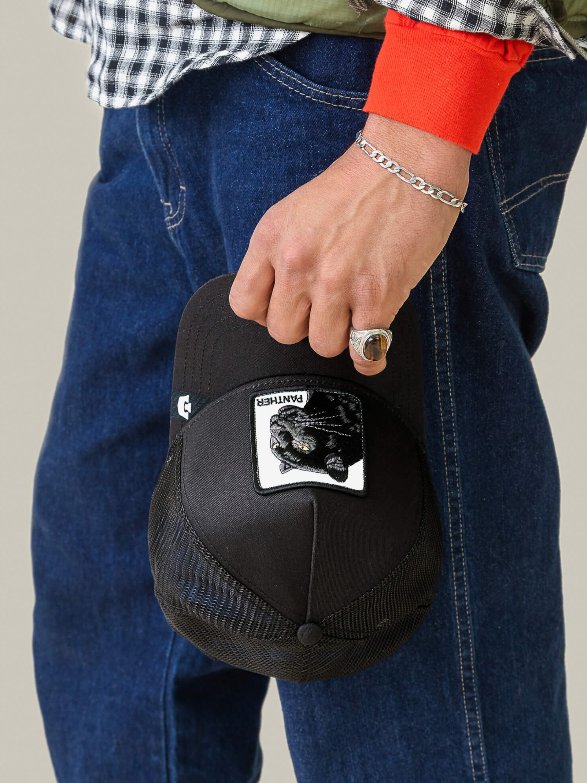 Boné Goorin Bros Black Panther Trucker Preto