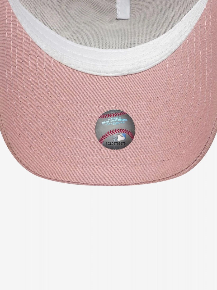 New Era New York Yankees League Essential A-Frame 9FORTY Trucker Kids Pink Cap