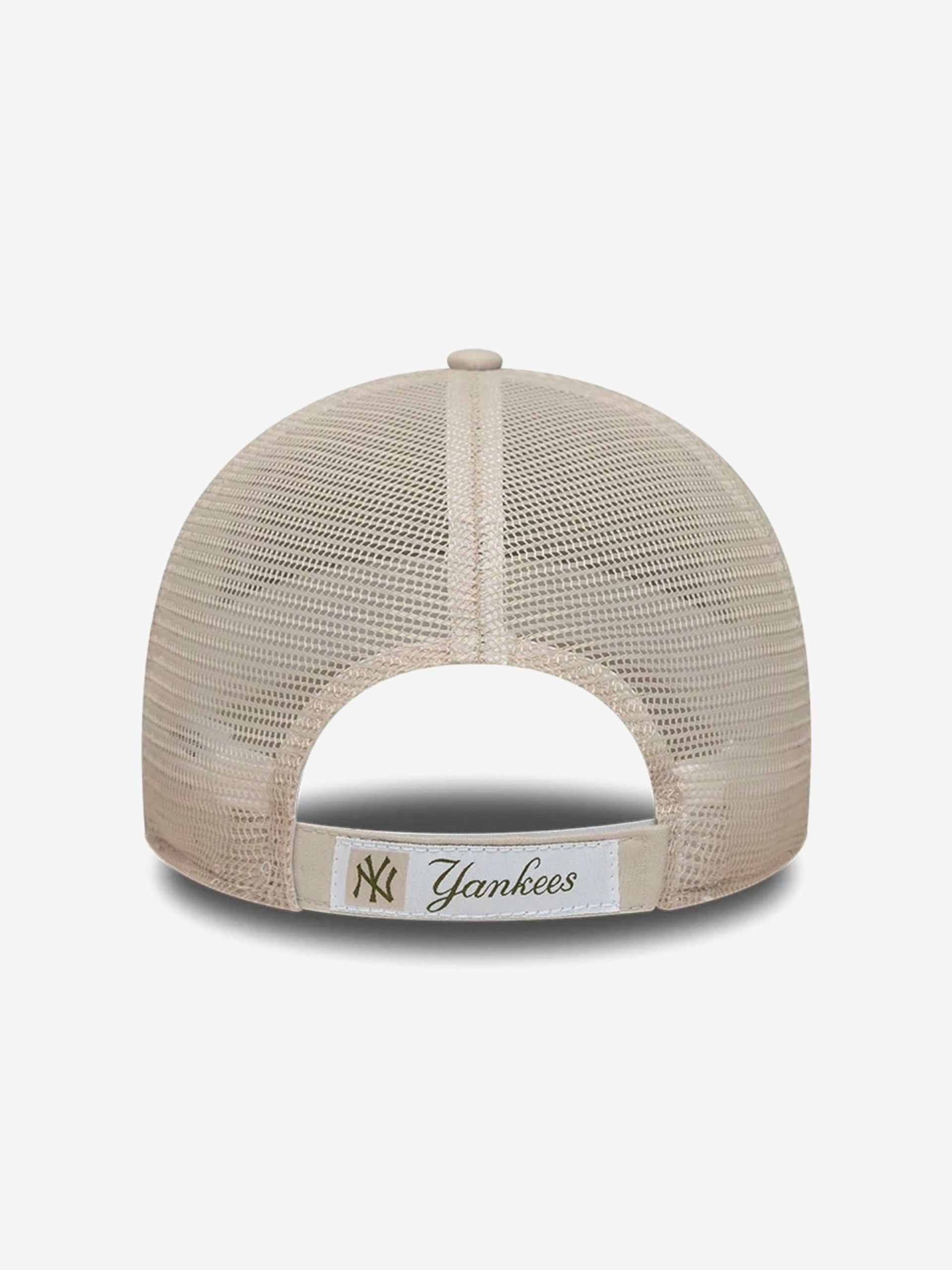 New Era New York Yankees Homefield 9FORTY Trucker Beige and Green Cap