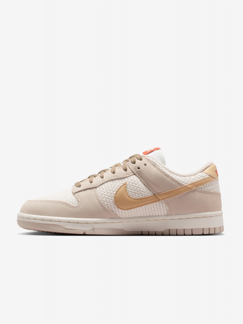 Sapatilhas Nike Dunk Low SE Bege e Brancas Para Mulher Sapatilhas Nike Dunk Low SE Bege e Brancas Para Mulher