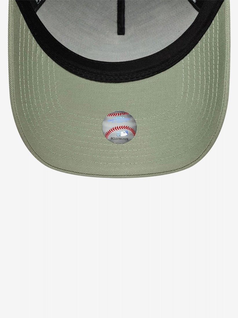 New Era New York Yankees Essential 9FORTY E-Frame Green Cap New Era New York Yankees Essential 9FORTY E-Frame Green Cap