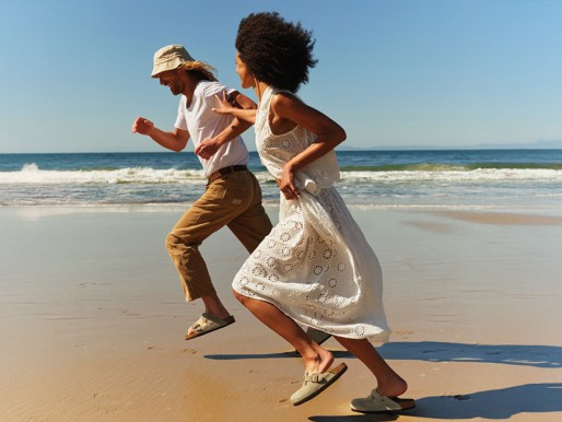 Chinelos Birkenstock: a tendência que regressa verão após verão Chinelos Birkenstock: a tendência que regressa verão após verão