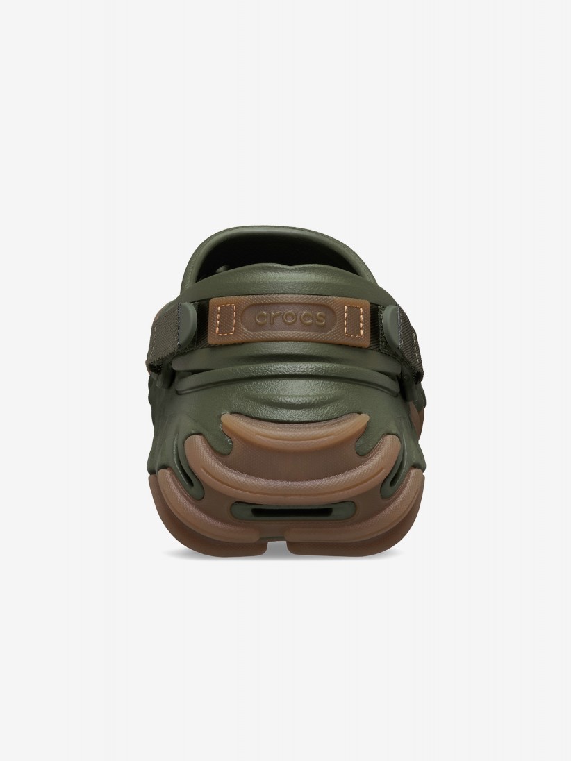 Sandálias Crocs Echo Gum RO Clog Verdes e Camel Sandálias Crocs Echo Gum RO Clog Verdes e Camel